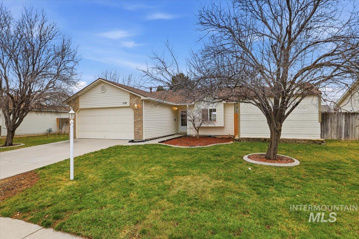 1118 W Teton Ave, Nampa, Idaho 83686, 3 Bedrooms, 2 Bathrooms, Residential For Sale, Price $340,000,MLS 98972636