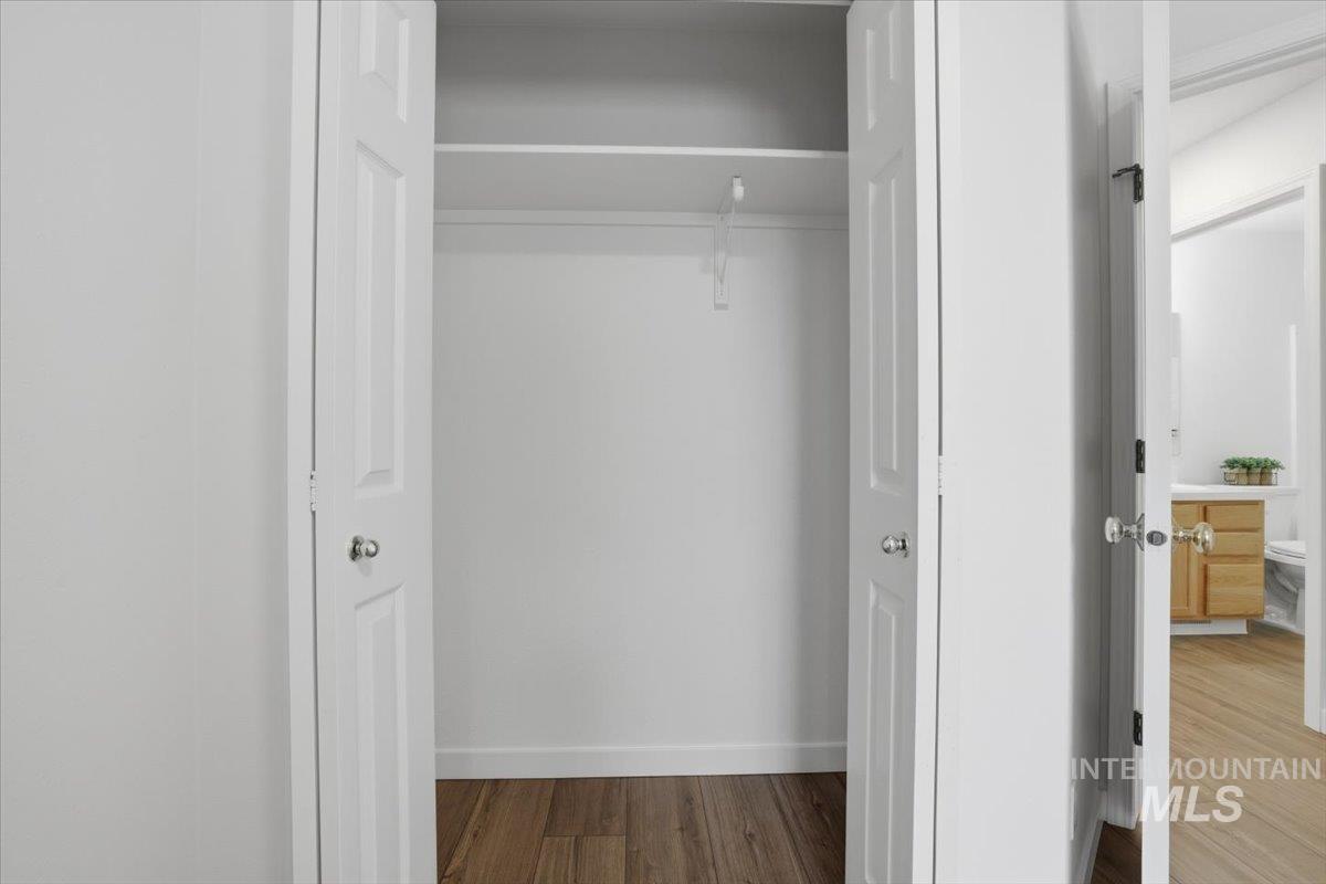 1118 W Teton Ave, Nampa, Idaho 83686, 3 Bedrooms, 2 Bathrooms, Residential For Sale, Price $340,000,MLS 98972636