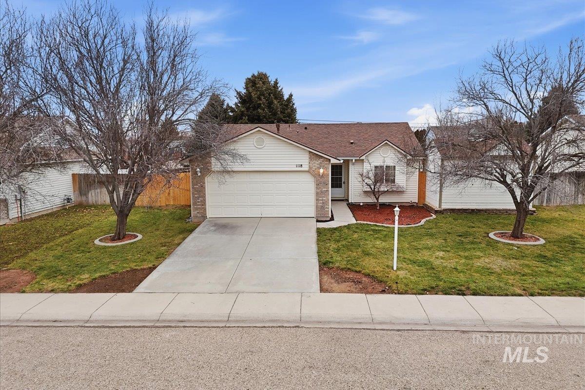 1118 W Teton Ave, Nampa, Idaho 83686, 3 Bedrooms, 2 Bathrooms, Residential For Sale, Price $340,000,MLS 98972636