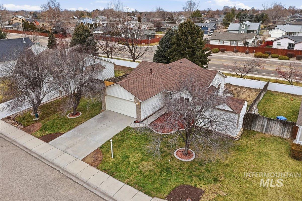 1118 W Teton Ave, Nampa, Idaho 83686, 3 Bedrooms, 2 Bathrooms, Residential For Sale, Price $340,000,MLS 98972636