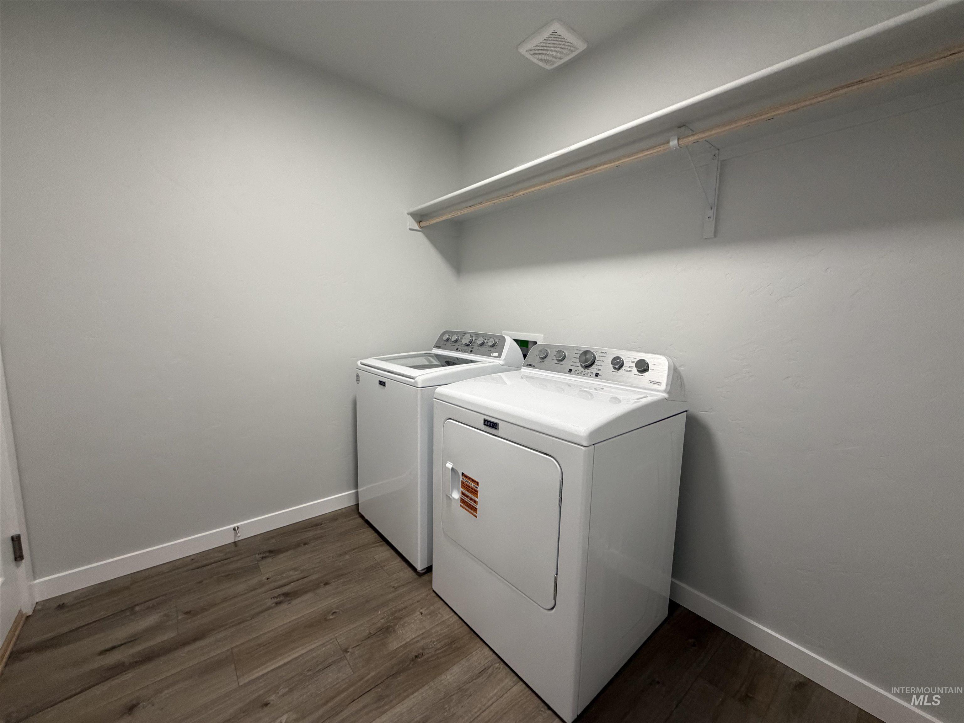 10550 W Tinder St., Star, Idaho 83669, 3 Bedrooms, 2 Bathrooms, Rental For Rent, Price $2,100,MLS 98972637