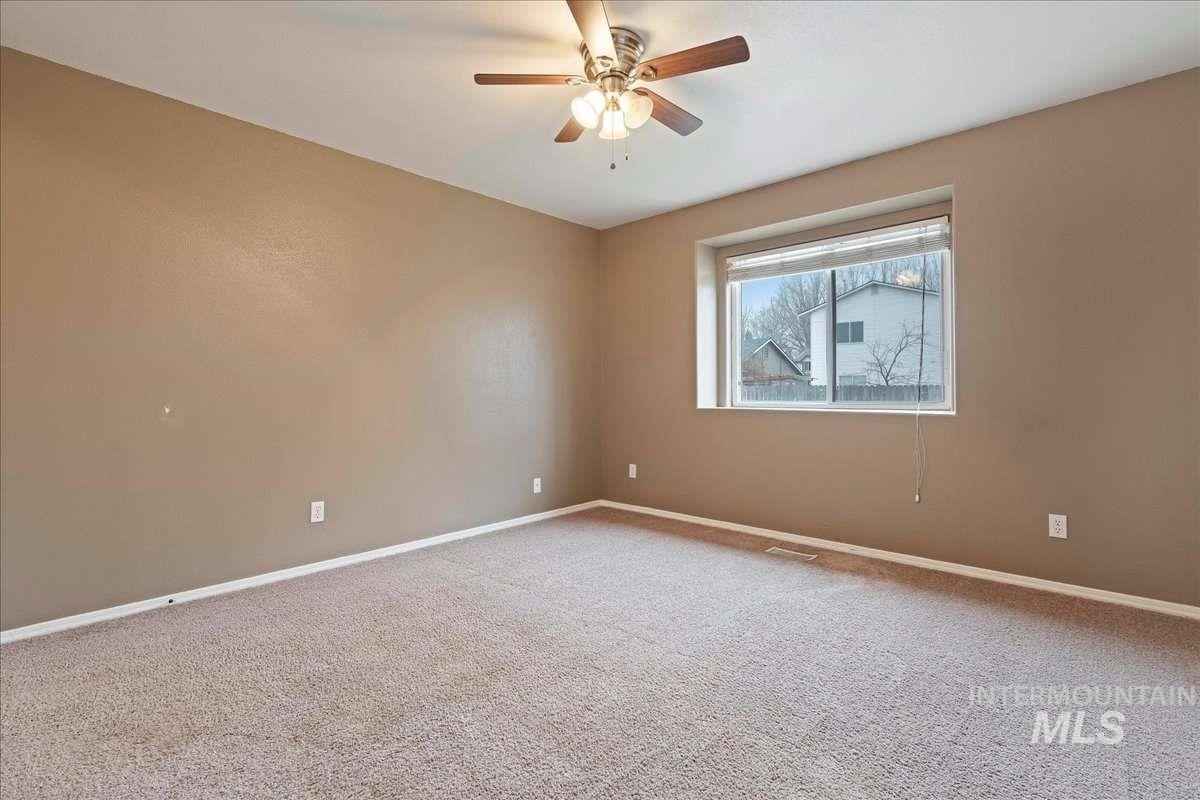 11360 W Excalibur, Boise, Idaho 83713, 3 Bedrooms, 2 Bathrooms, Residential For Sale, Price $399,999,MLS 98972638