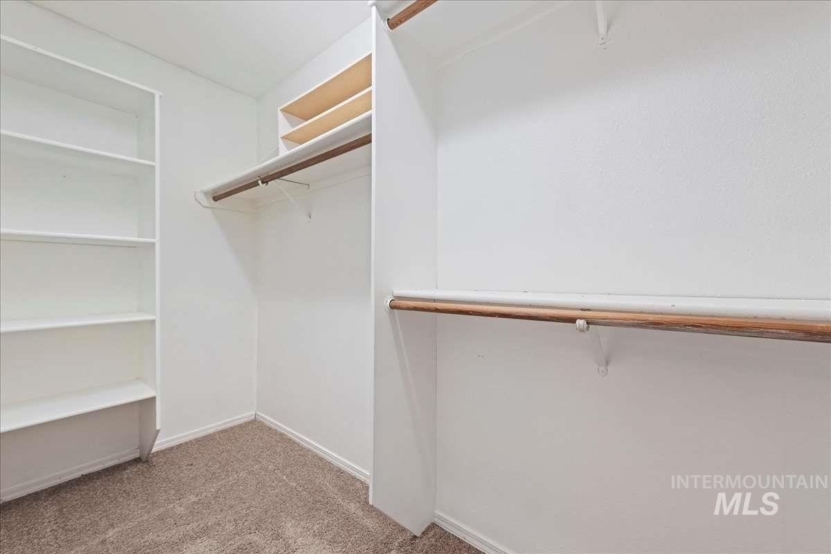 11360 W Excalibur, Boise, Idaho 83713, 3 Bedrooms, 2 Bathrooms, Residential For Sale, Price $399,999,MLS 98972638