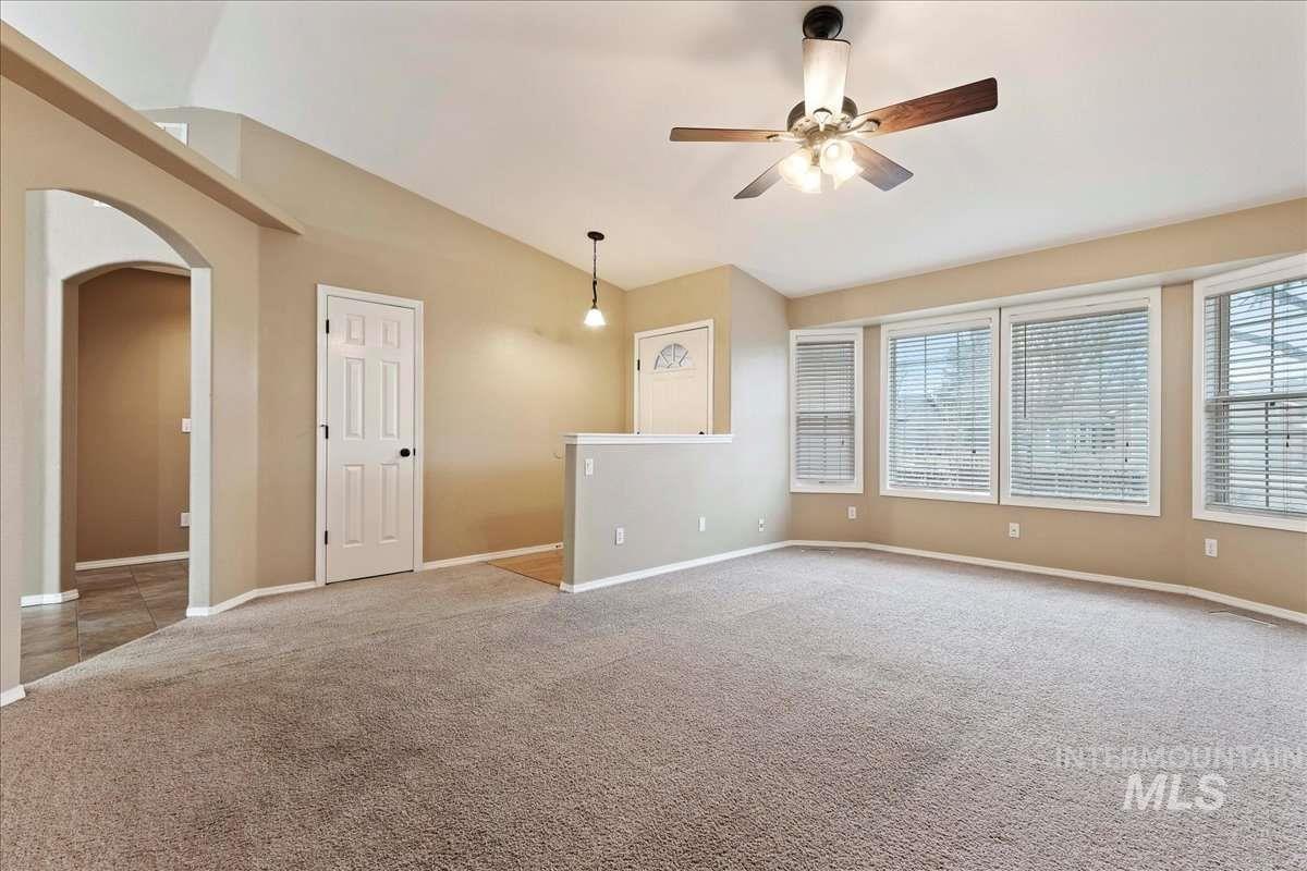 11360 W Excalibur, Boise, Idaho 83713, 3 Bedrooms, 2 Bathrooms, Residential For Sale, Price $399,999,MLS 98972638