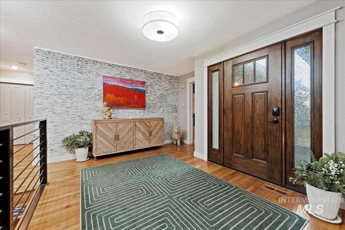 3130 N 24th, Boise, Idaho 83702, 4 Bedrooms, 4 Bathrooms, Residential For Sale, Price $975,000,MLS 98972639