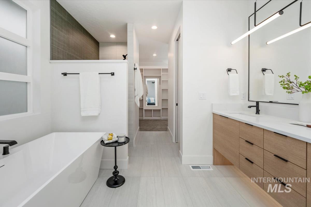 6248 W Elmer St, Boise, Idaho 83703, 3 Bedrooms, 2.5 Bathrooms, Residential For Sale, Price $789,000,MLS 98972640