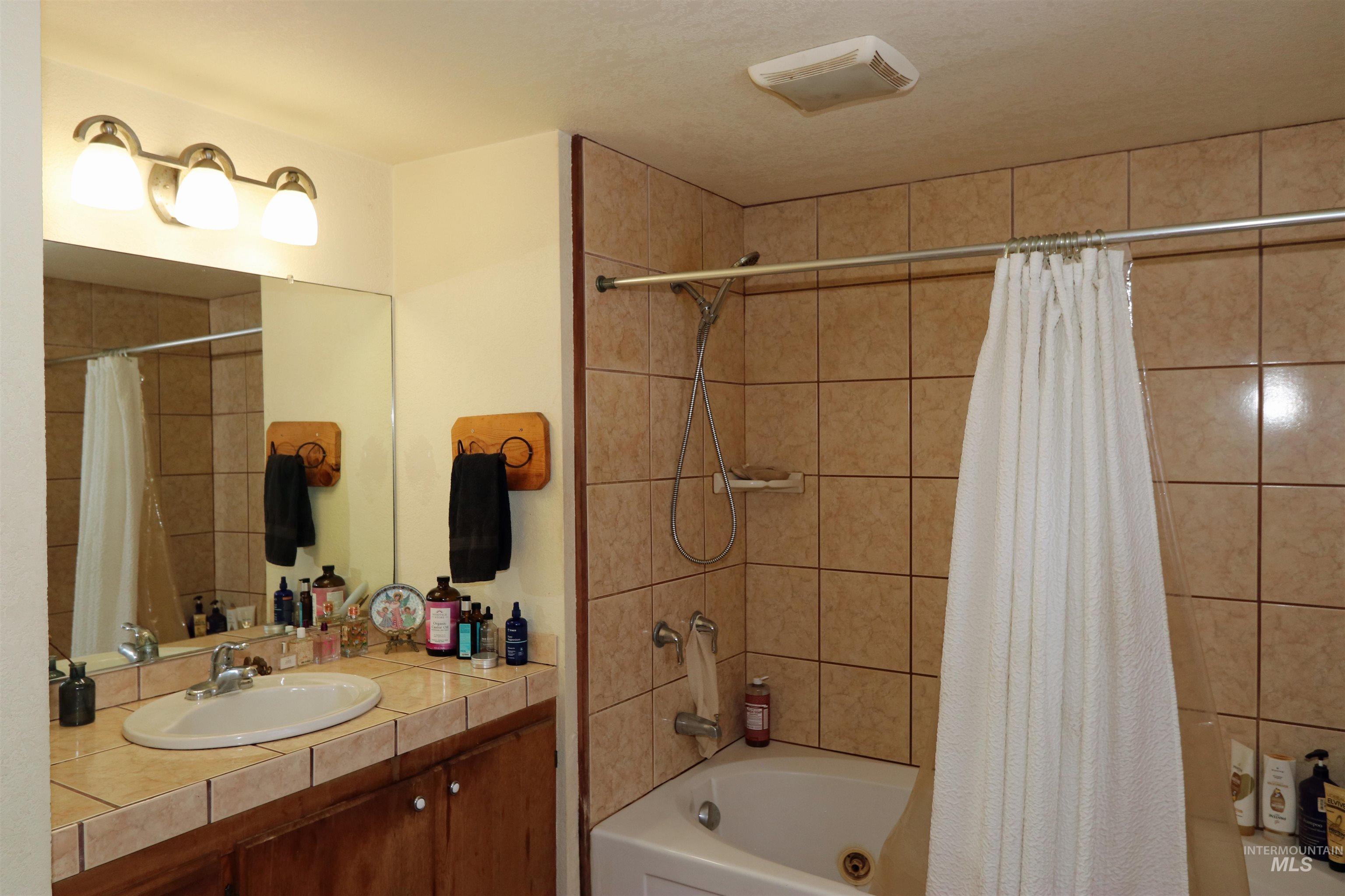 158 Little Elk Lane, Elk City, Idaho 83525, 3 Bedrooms, 2 Bathrooms, Residential For Sale, Price $1,300,000,MLS 98972642