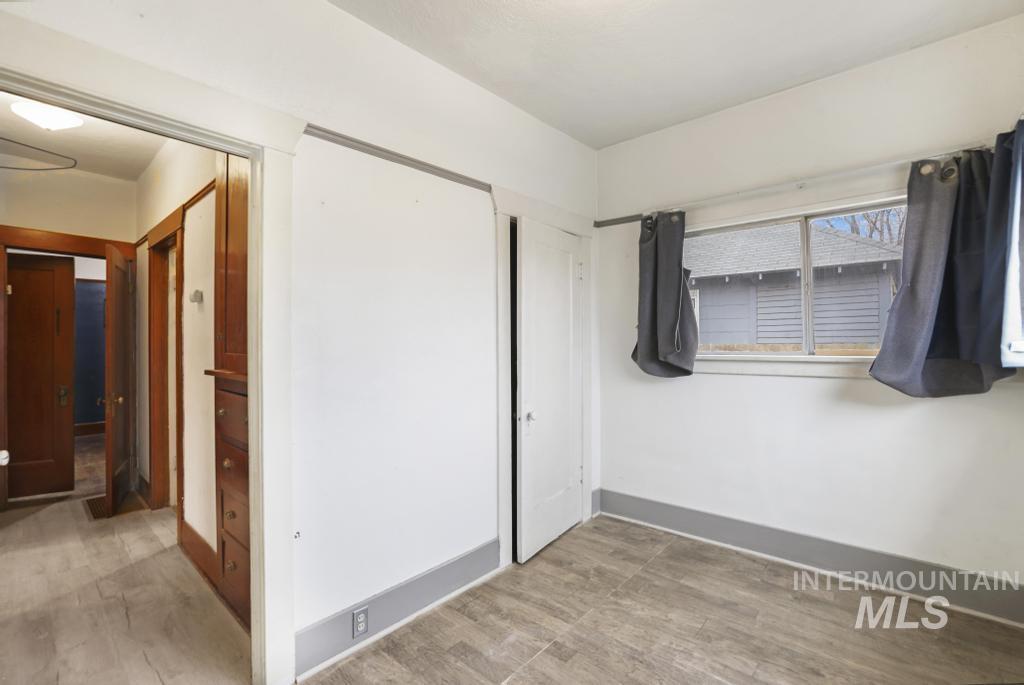 504 5Th Ave E, Twin Falls, Idaho 83301-7142, 3 Bedrooms, 1 Bathroom, Residential For Sale, Price $249,500,MLS 98972644