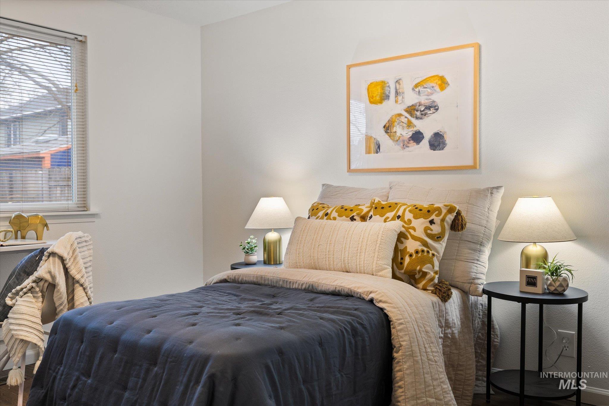 6013 N Waterside, Garden City, Idaho 83714, 3 Bedrooms, 2 Bathrooms, Residential For Sale, Price $411,000,MLS 98972646