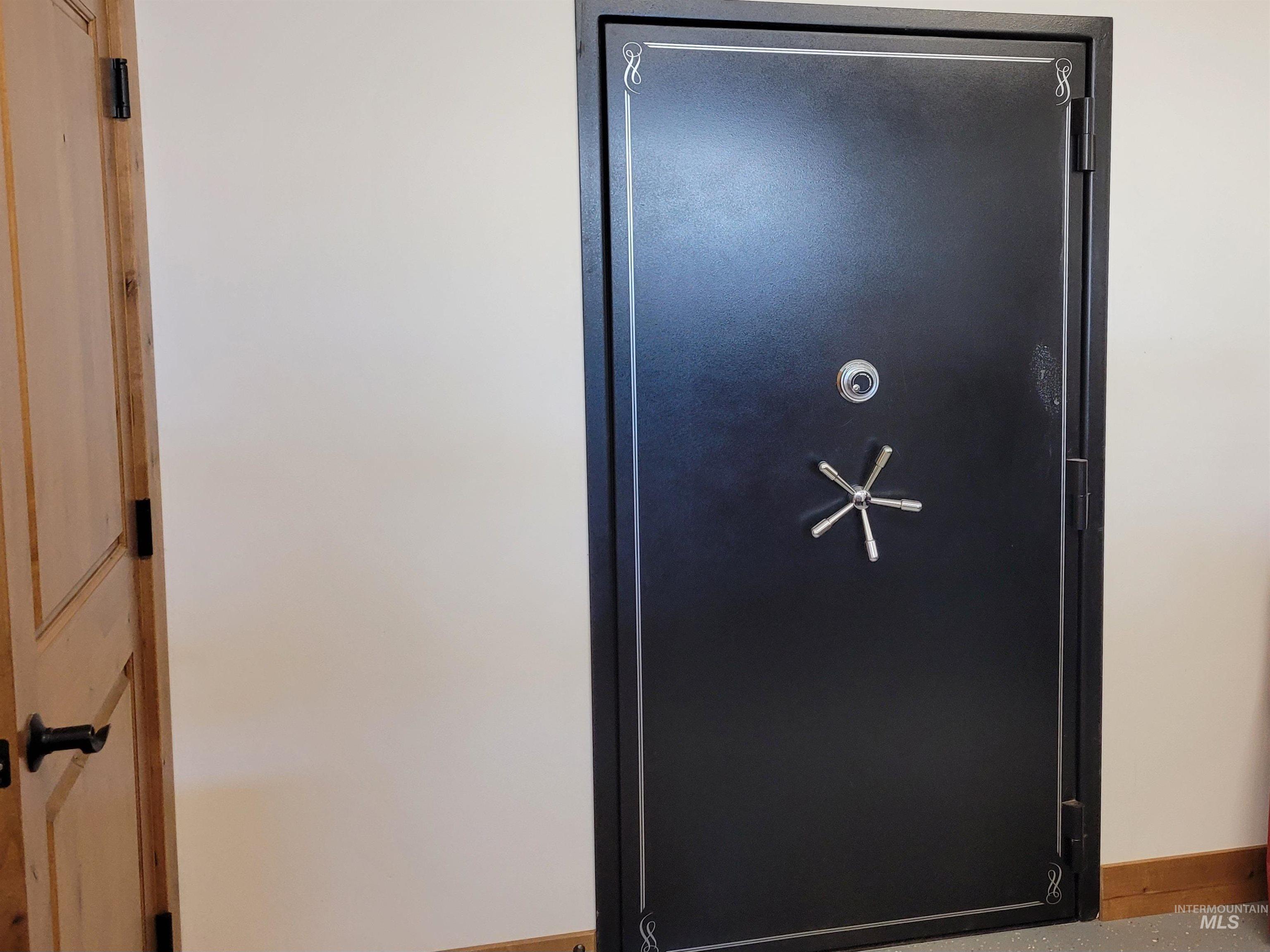 1151 Beaverslide Rd, Kamiah, Idaho 83536, 3 Bedrooms, 2.5 Bathrooms, Residential For Sale, Price $1,225,000,MLS 98972647