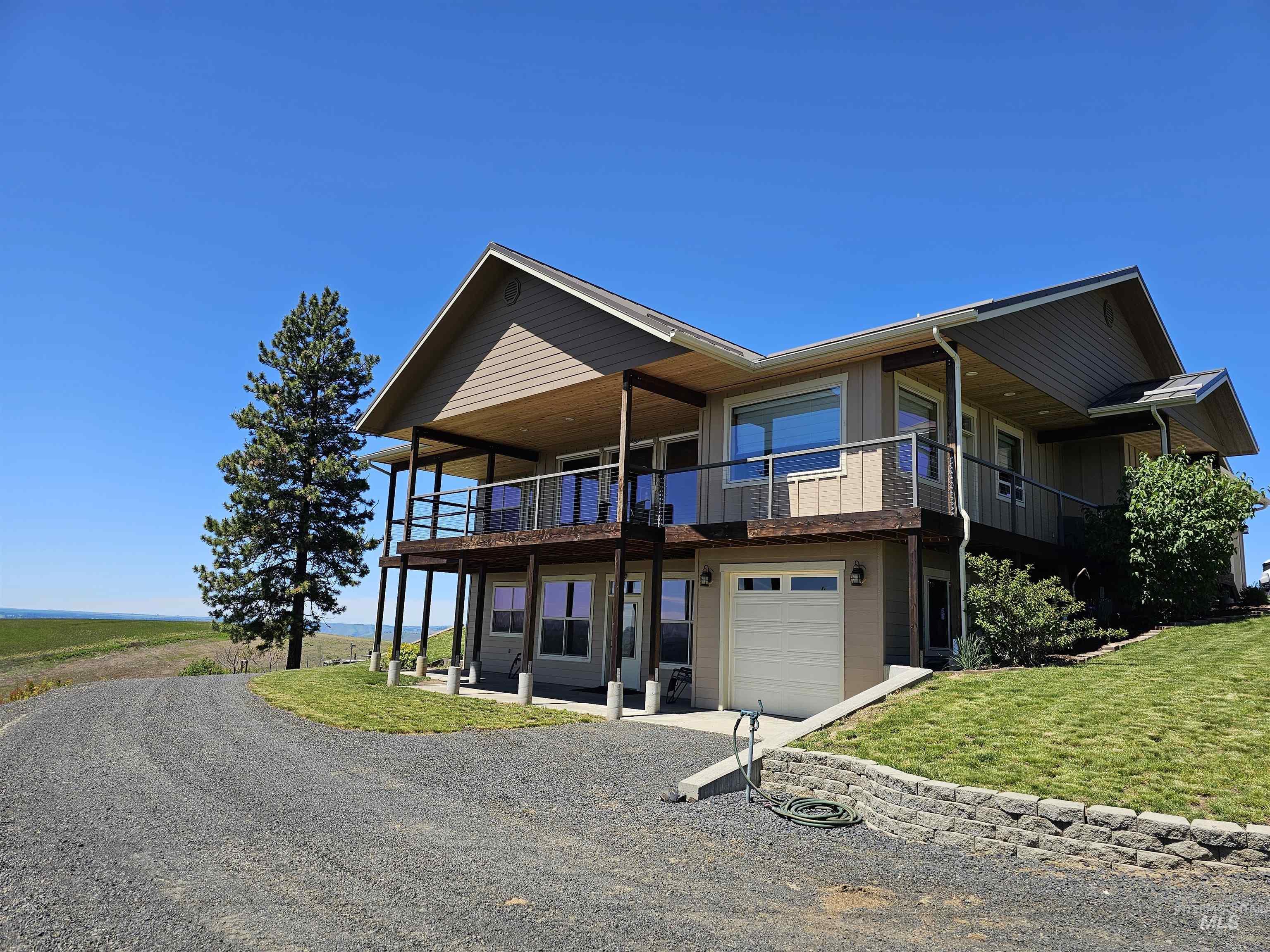 1151 Beaverslide Rd, Kamiah, Idaho 83536, 3 Bedrooms, 2.5 Bathrooms, Residential For Sale, Price $1,199,000,MLS 98972647