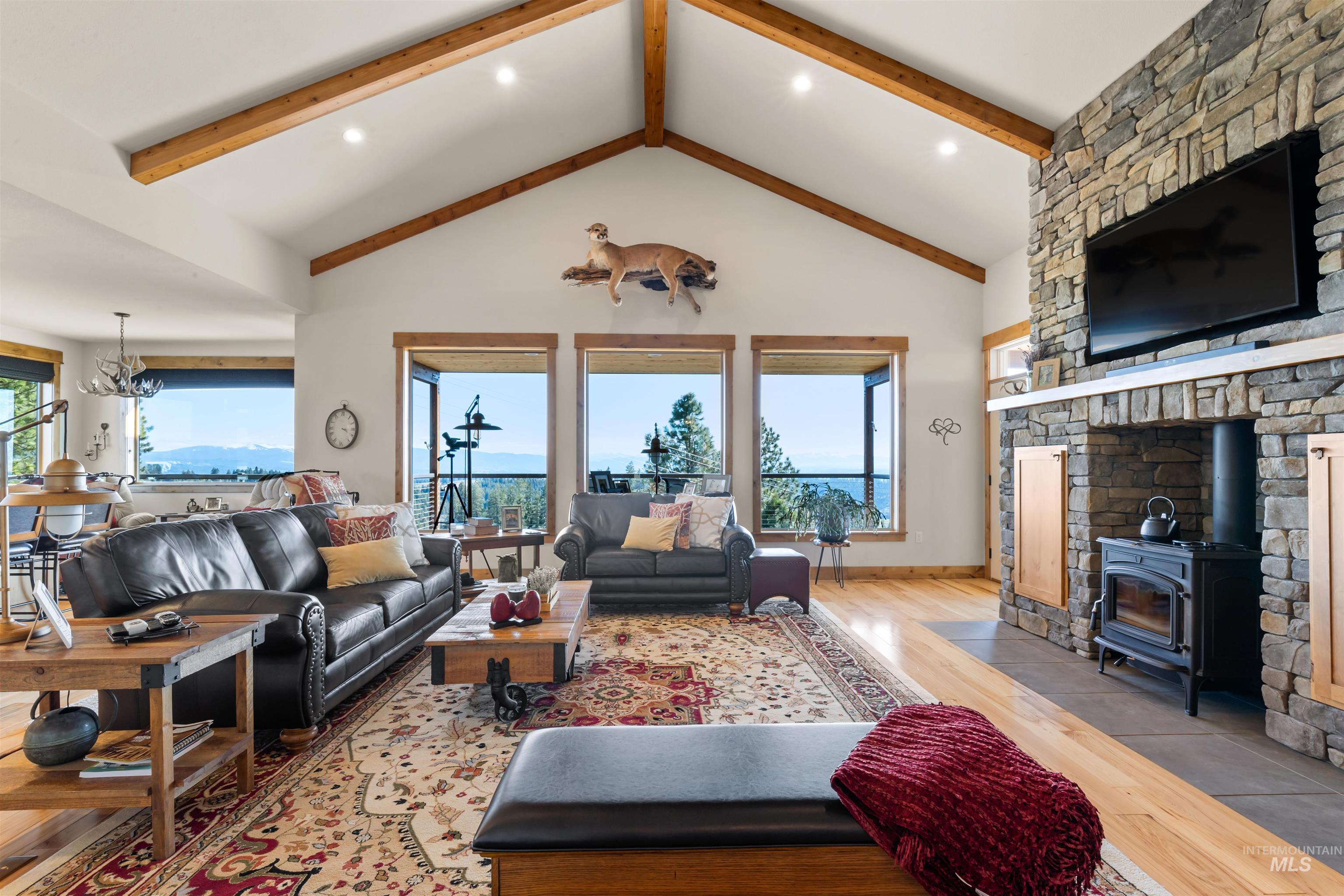 1151 Beaverslide Rd, Kamiah, Idaho 83536, 3 Bedrooms, 2.5 Bathrooms, Residential For Sale, Price $1,225,000,MLS 98972647