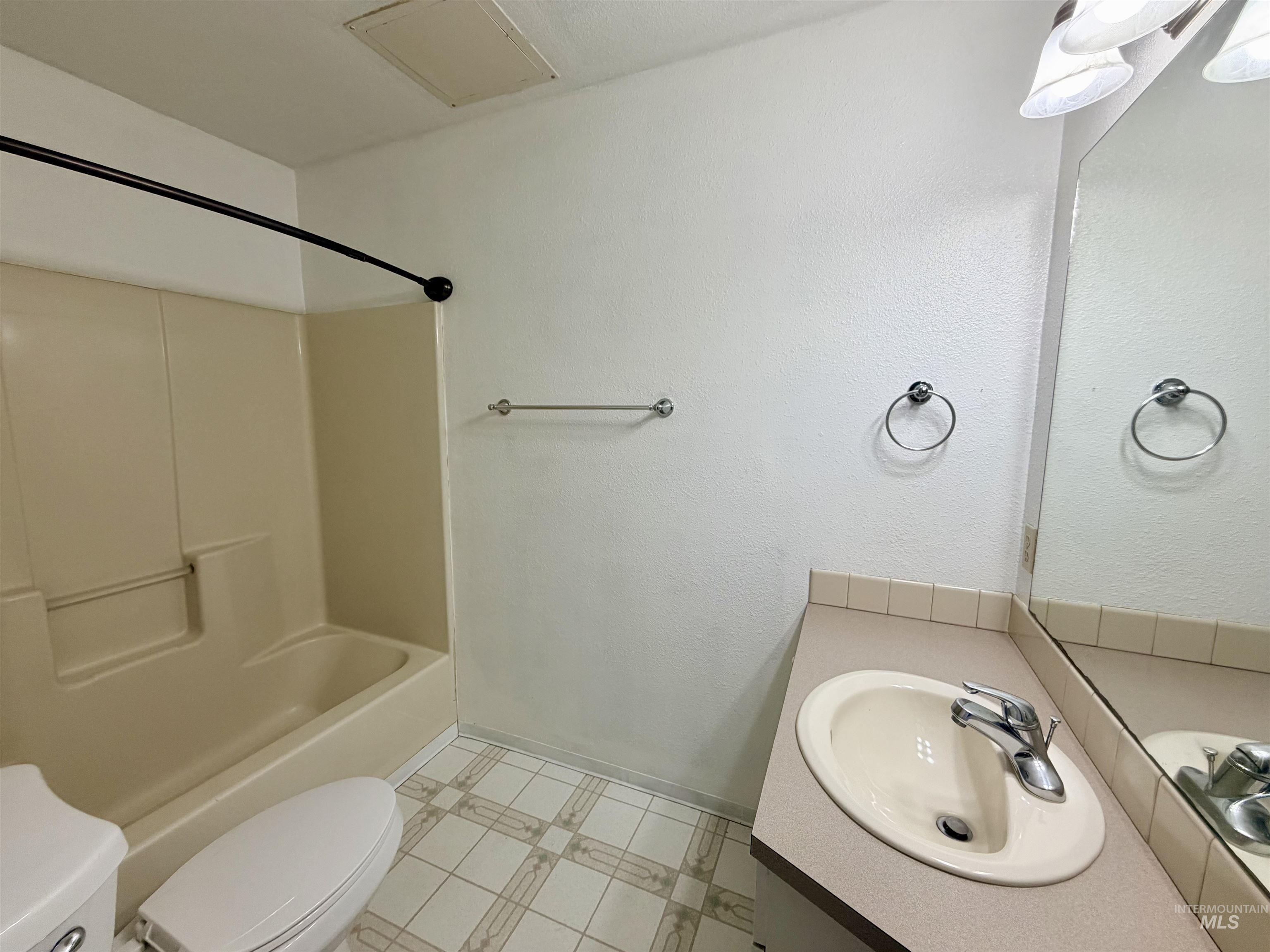 607 Park Street, Lewiston, Idaho 83501, 2 Bedrooms, 2 Bathrooms, Residential For Sale, Price $229,700, 98972648