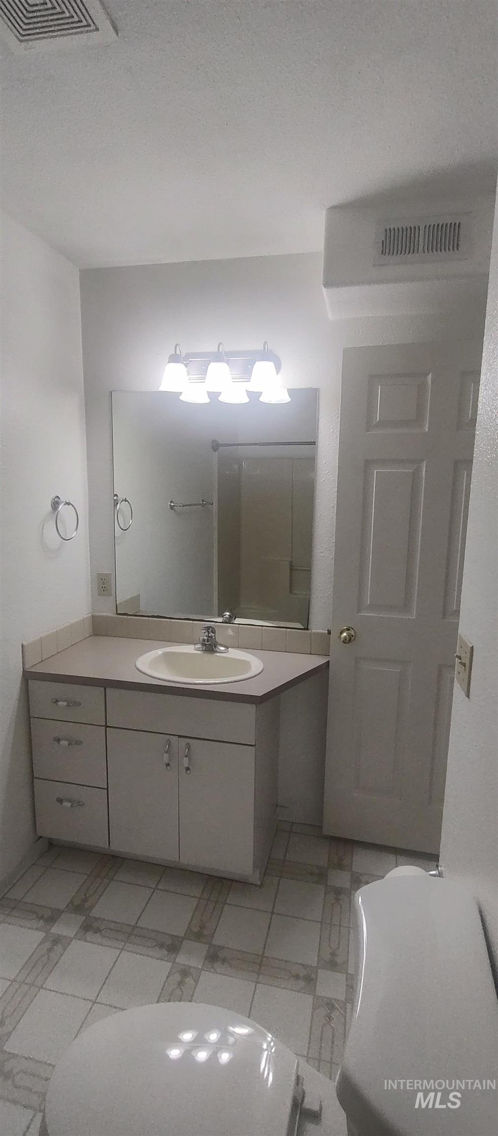 607 Park Street, Lewiston, Idaho 83501, 2 Bedrooms, 2 Bathrooms, Residential For Sale, Price $229,700,MLS 98972648