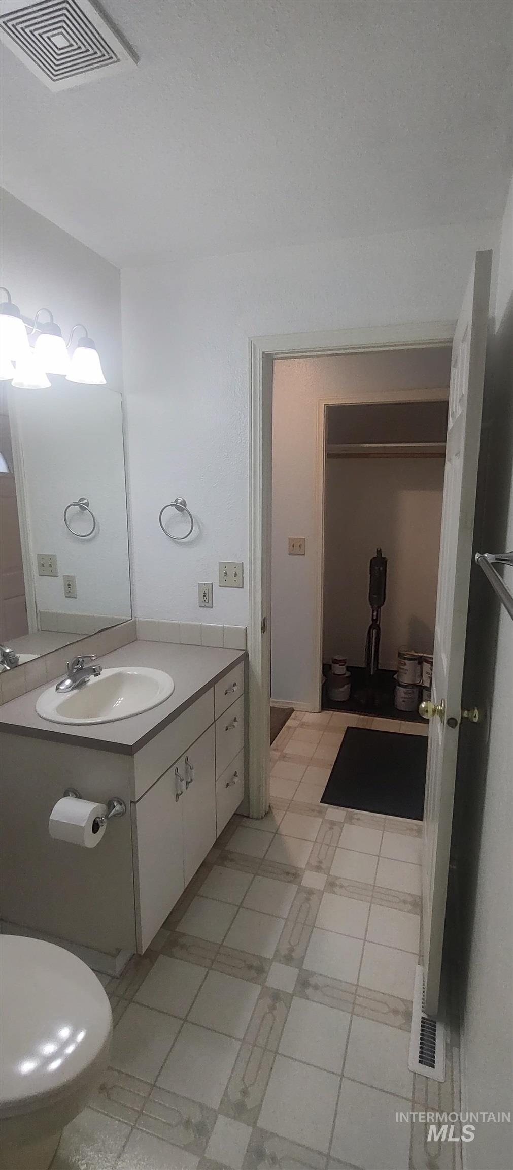 607 Park Street, Lewiston, Idaho 83501, 2 Bedrooms, 2 Bathrooms, Residential For Sale, Price $229,700,MLS 98972648