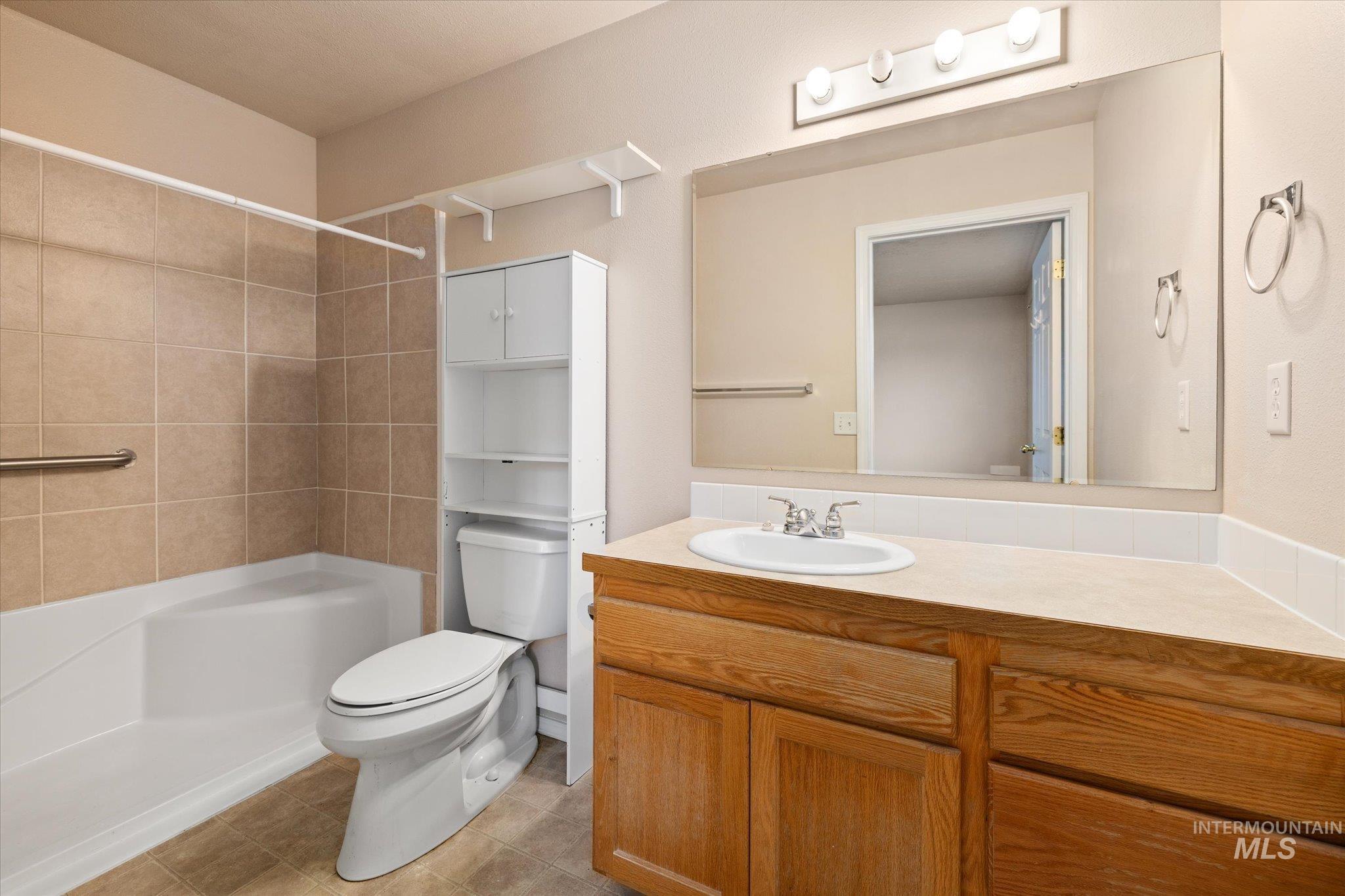 17925 Monarch, Nampa, Idaho 83687, 3 Bedrooms, 2 Bathrooms, Residential For Sale, Price $339,900,MLS 98972649