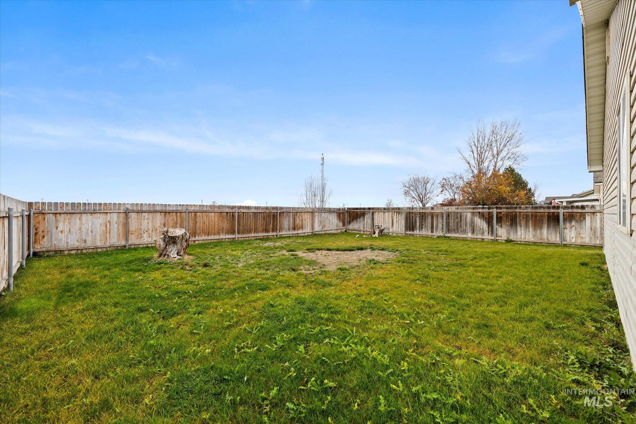 17925 Monarch, Nampa, Idaho 83687, 3 Bedrooms, 2 Bathrooms, Residential For Sale, Price $339,900,MLS 98972649