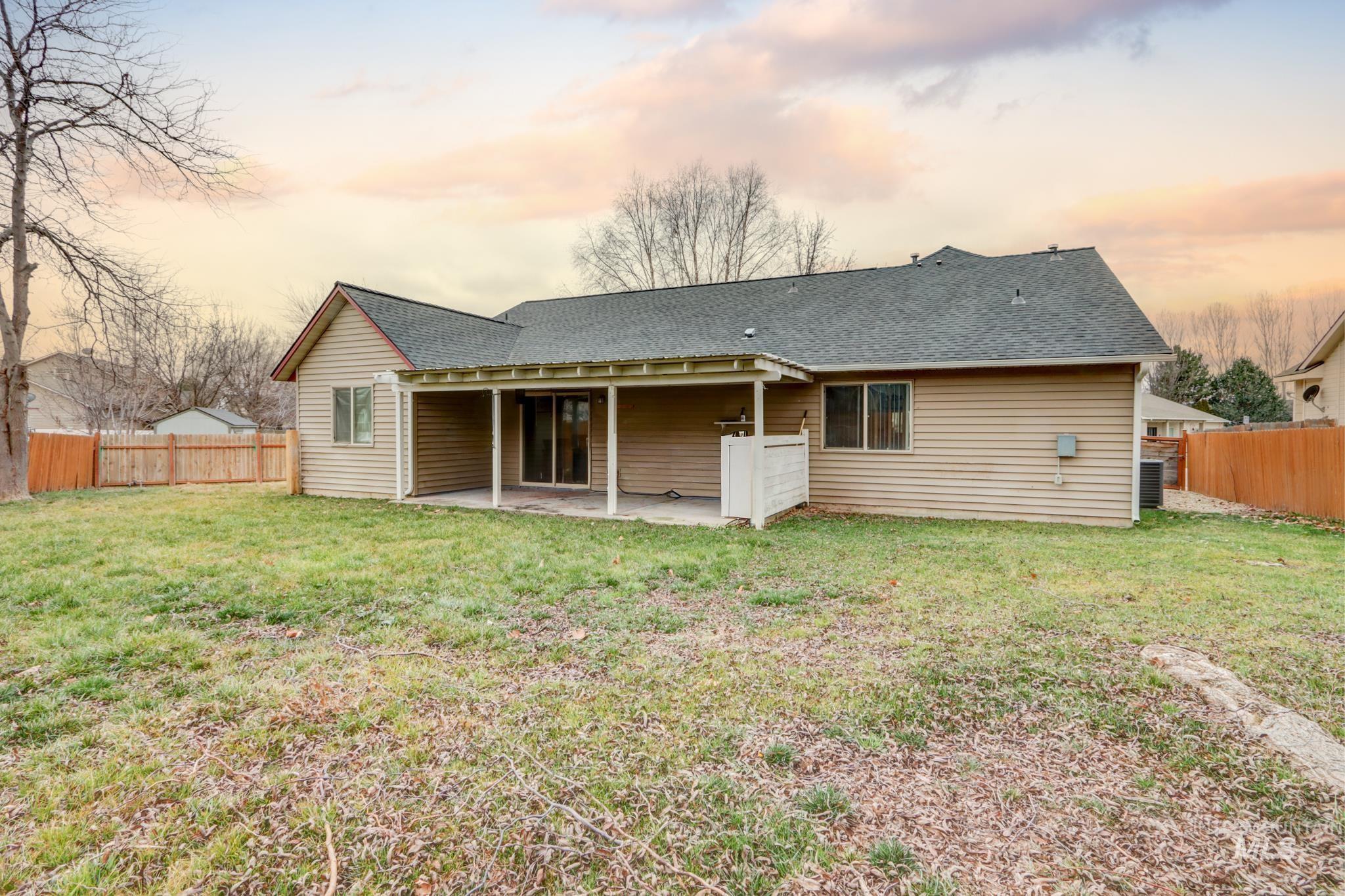 1010 N Rodeo, Parma, Idaho 83660, 4 Bedrooms, 2 Bathrooms, Residential For Sale, Price $409,000,MLS 98972651