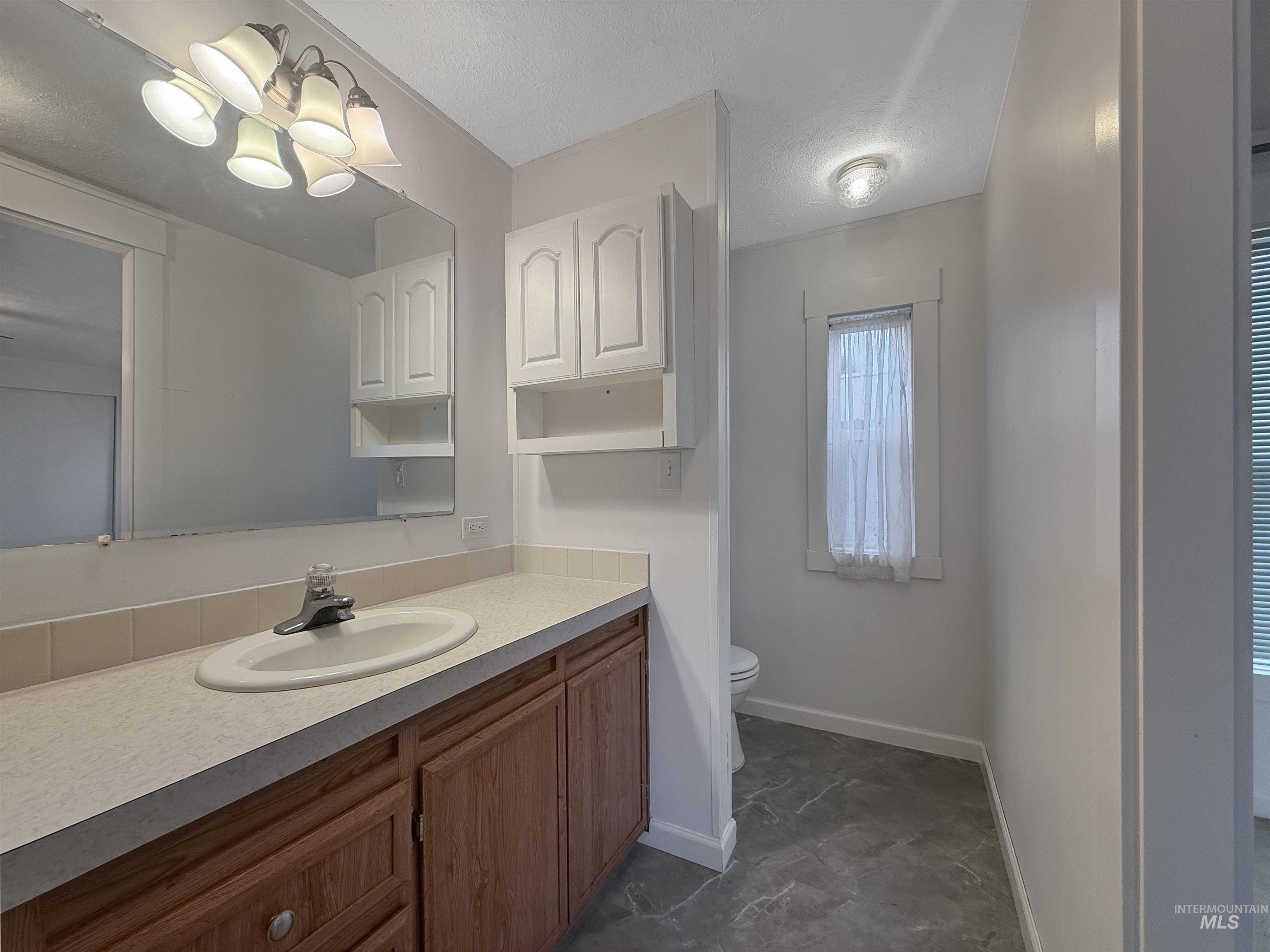 2250 N Hwy 95, Moscow, Idaho 83843, 2 Bedrooms, 2 Bathrooms, Residential For Sale, Price $79,000,MLS 98972654