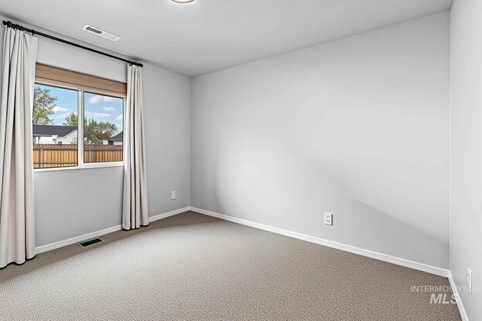 1625 SW Accipiter, Mountain Home, Idaho 83647, 4 Bedrooms, 3 Bathrooms, Residential For Sale, Price $525,000,MLS 98972655