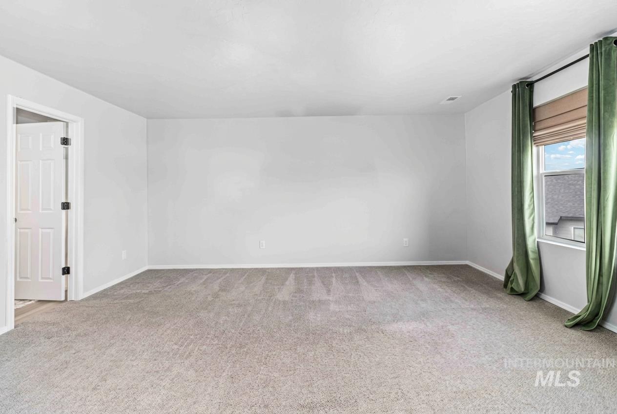 1625 SW Accipiter, Mountain Home, Idaho 83647, 4 Bedrooms, 3 Bathrooms, Residential For Sale, Price $525,000,MLS 98972655