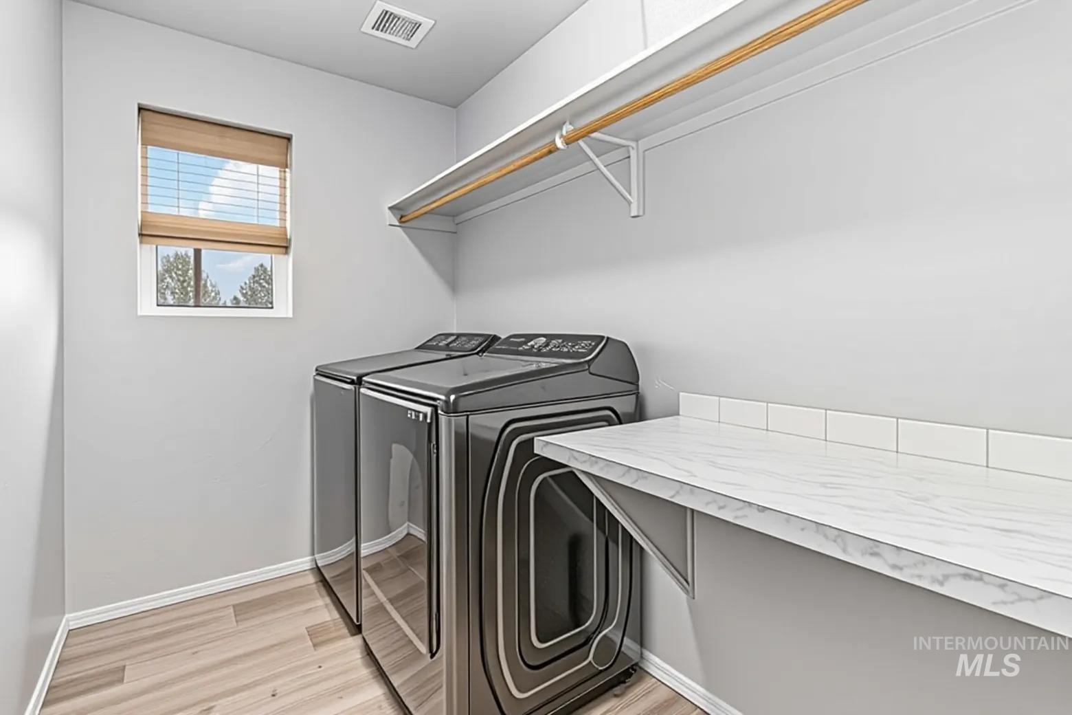 1625 SW Accipiter, Mountain Home, Idaho 83647, 4 Bedrooms, 3 Bathrooms, Residential For Sale, Price $525,000,MLS 98972655