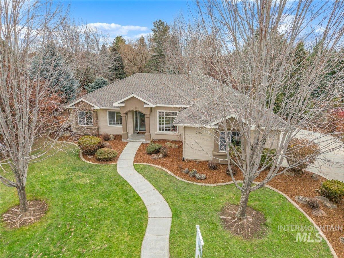 2162 N Sevenoaks Way, Eagle, Idaho 83616, 4 Bedrooms, 3.5 Bathrooms, Residential For Sale, Price $975,000,MLS 98972657