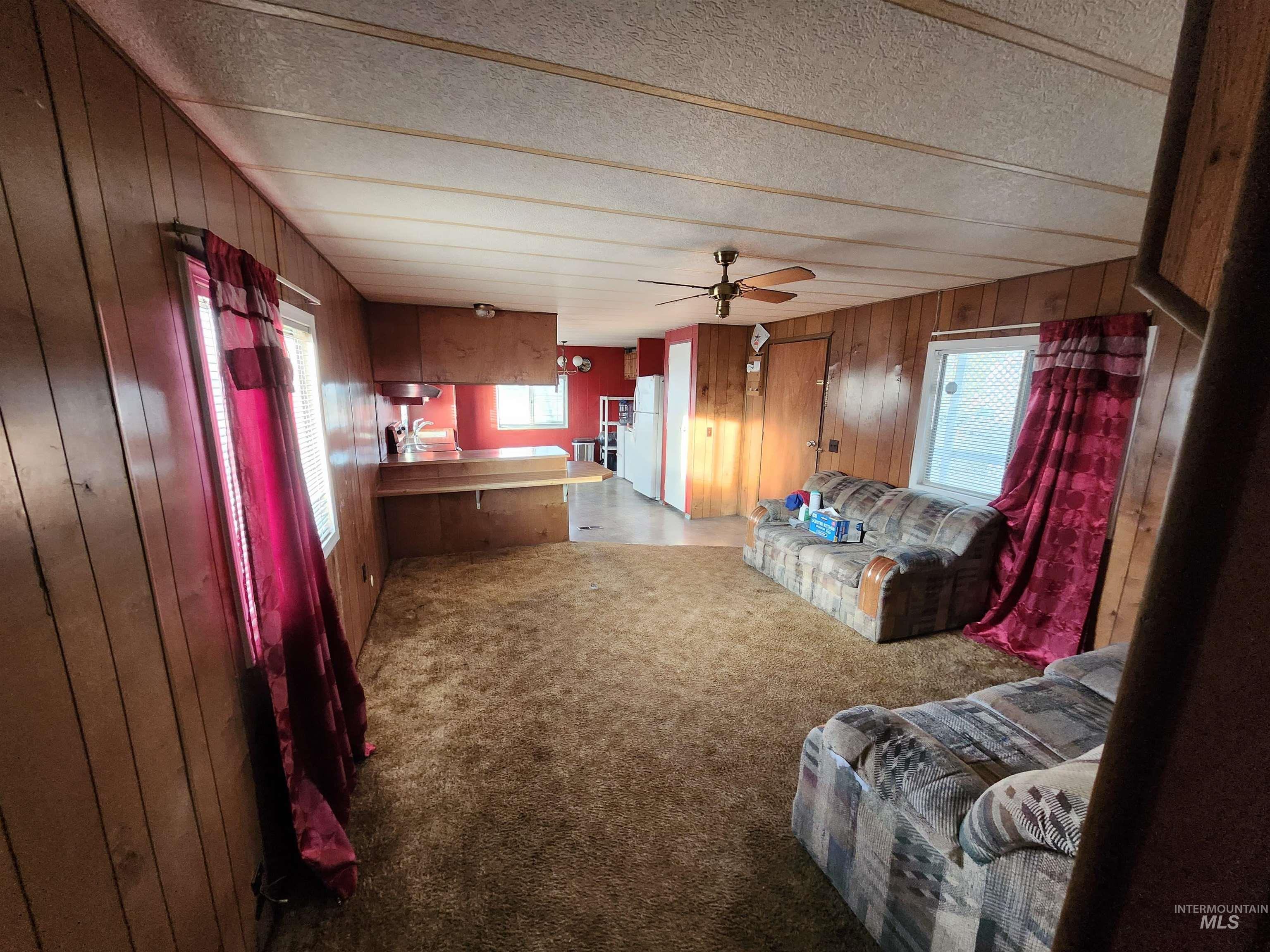 3104 E Ustick Rd, Caldwell, Idaho 83605, 2 Bedrooms, 1 Bathroom, Residential For Sale, Price $57,500,MLS 98972659