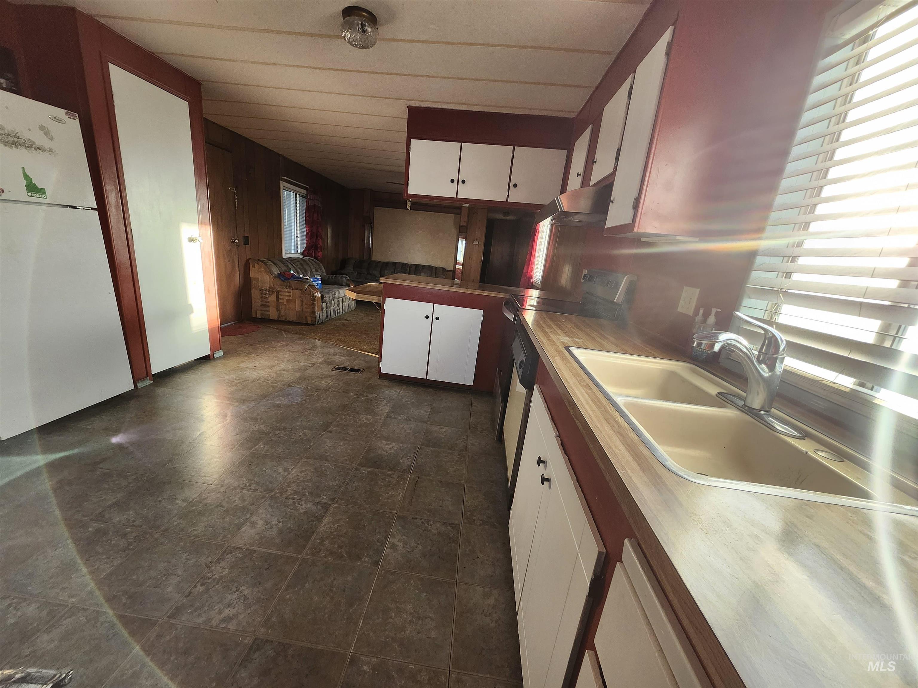 3104 E Ustick Rd, Caldwell, Idaho 83605, 2 Bedrooms, 1 Bathroom, Residential For Sale, Price $57,500,MLS 98972659