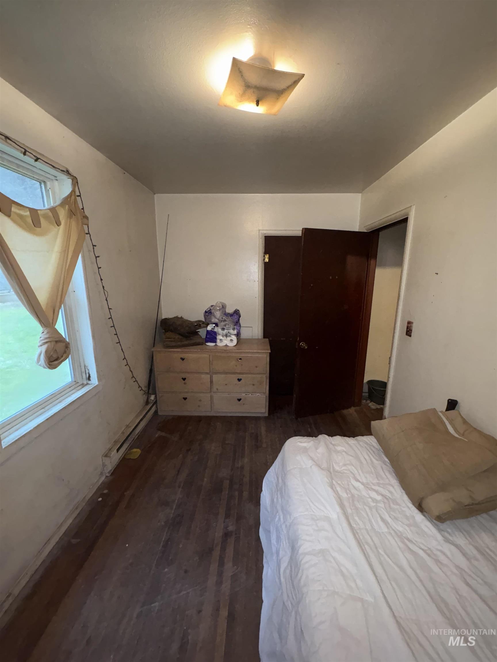 10440 US-12, Orofino, Idaho 83544, 2 Bedrooms, 1 Bathroom, Residential For Sale, Price $149,000,MLS 98972662