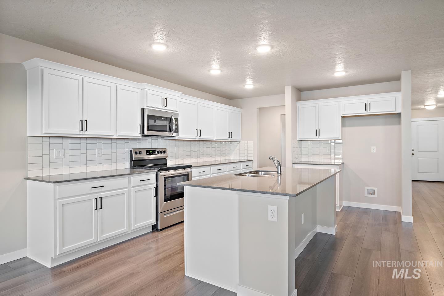 10776 Armuth St, Caldwell, Idaho 83605, 5 Bedrooms, 3 Bathrooms, Residential For Sale, Price $504,222,MLS 98972665