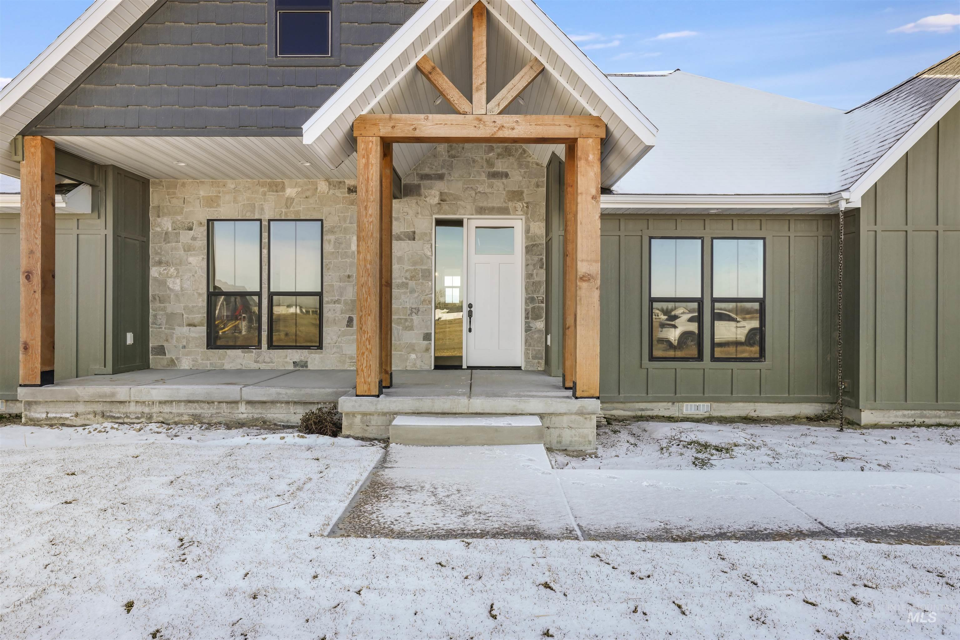 262 Ferdinand Circle, Burley, Idaho 83318, 4 Bedrooms, 3.5 Bathrooms, Residential For Sale, Price $625,000,MLS 98972670