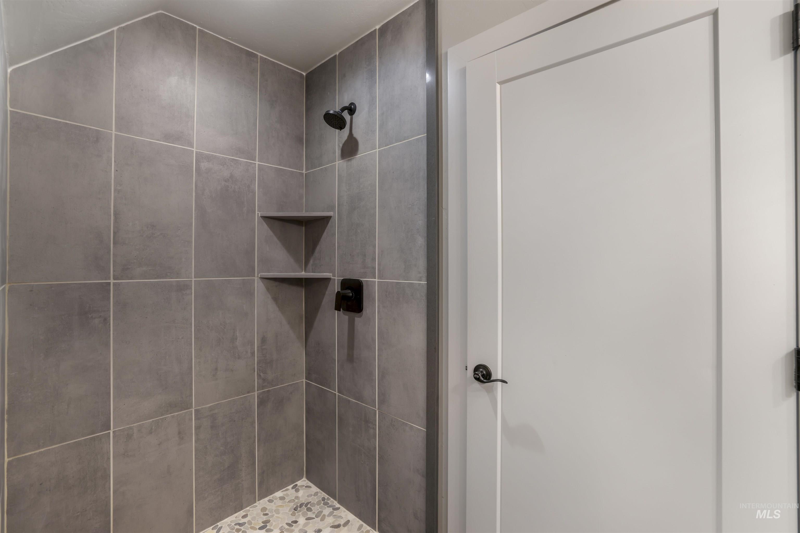 262 Ferdinand Circle, Burley, Idaho 83318, 4 Bedrooms, 3.5 Bathrooms, Residential For Sale, Price $625,000,MLS 98972670