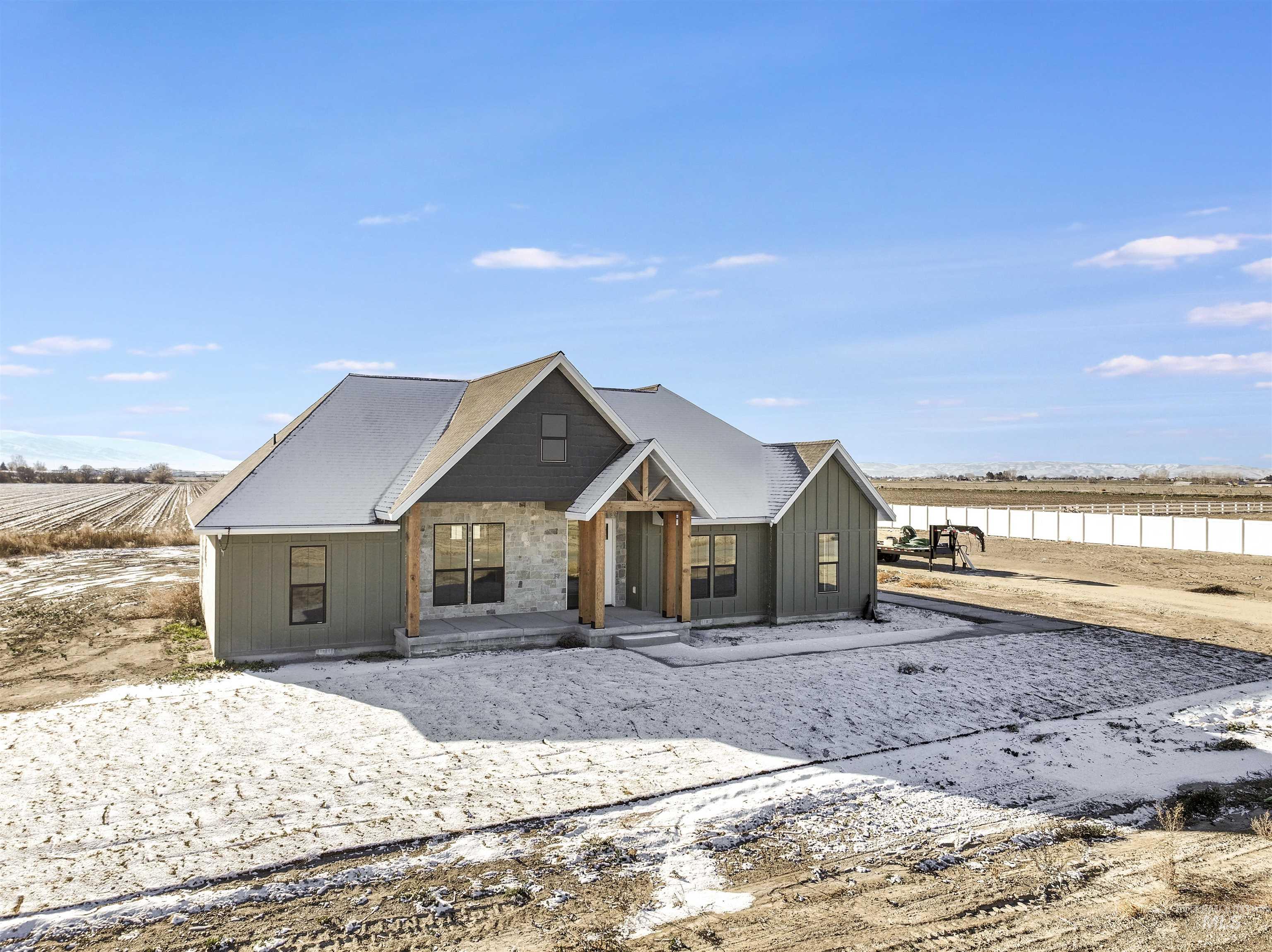 262 Ferdinand Circle, Burley, Idaho 83318, 4 Bedrooms, 3.5 Bathrooms, Residential For Sale, Price $625,000,MLS 98972670