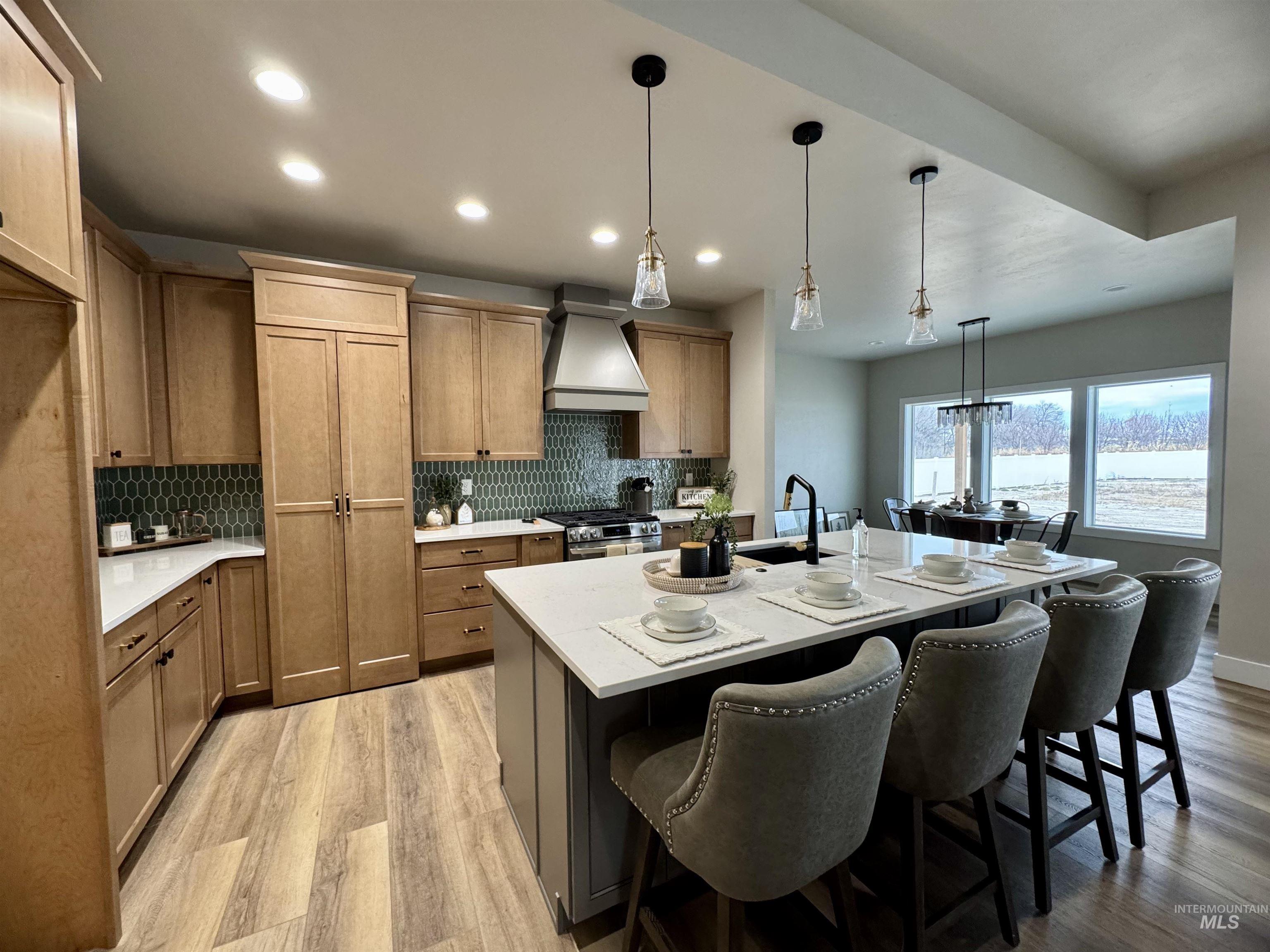 3716 N 3694 E, Kimberly, Idaho 83341, 4 Bedrooms, 2.5 Bathrooms, Residential For Sale, Price $674,900,MLS 98972671