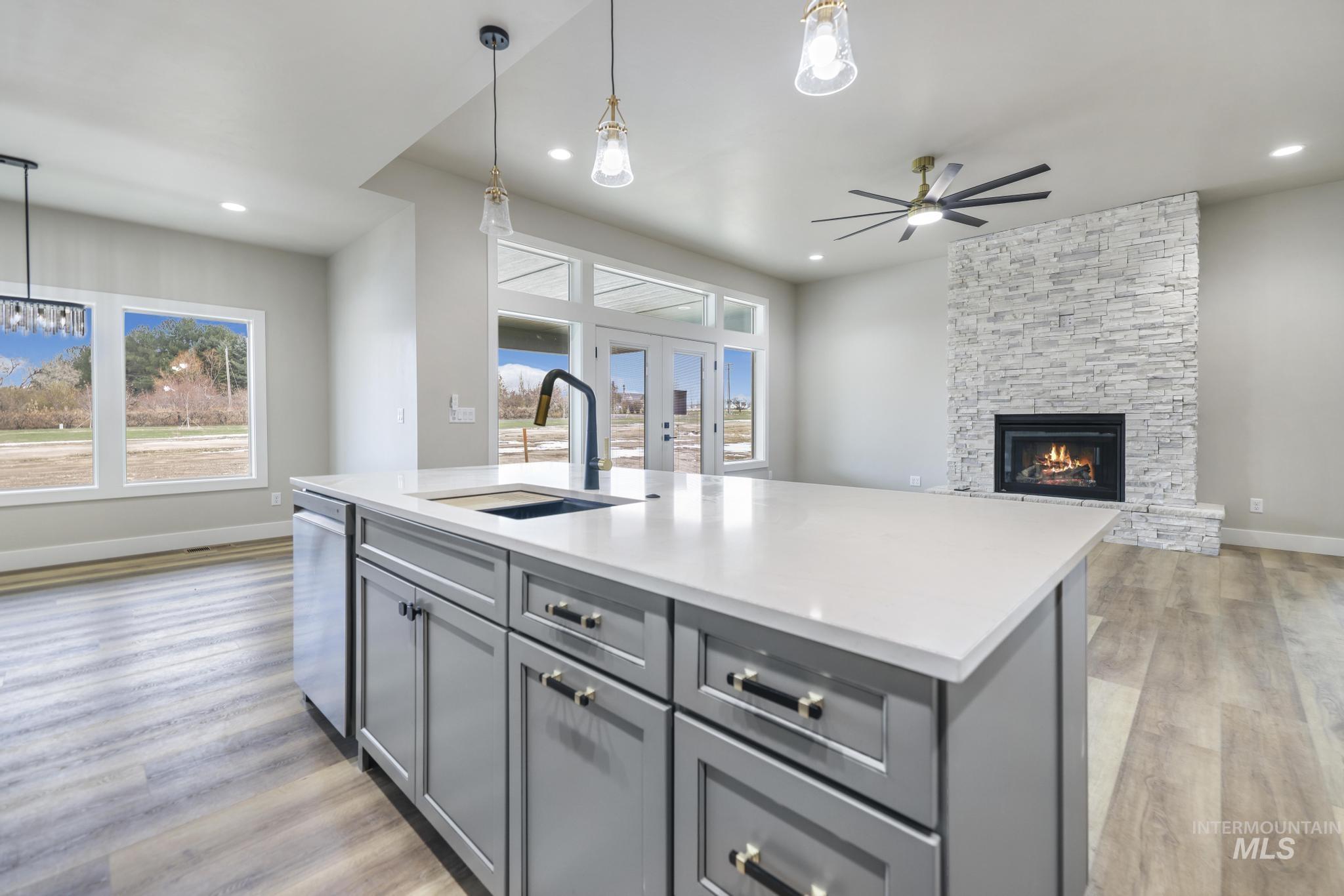 3716 N 3694 E, Kimberly, Idaho 83341, 4 Bedrooms, 2.5 Bathrooms, Residential For Sale, Price $674,900,MLS 98972671