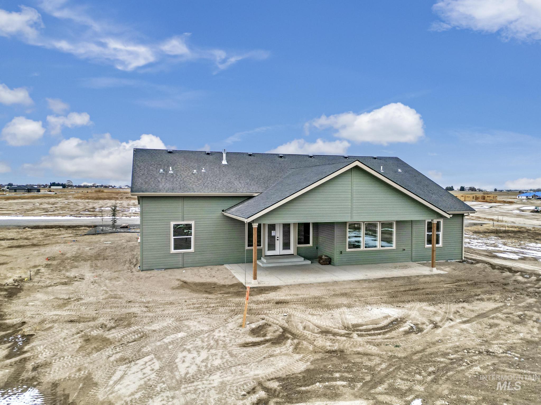 3716 N 3694 E, Kimberly, Idaho 83341, 4 Bedrooms, 2.5 Bathrooms, Residential For Sale, Price $674,900,MLS 98972671