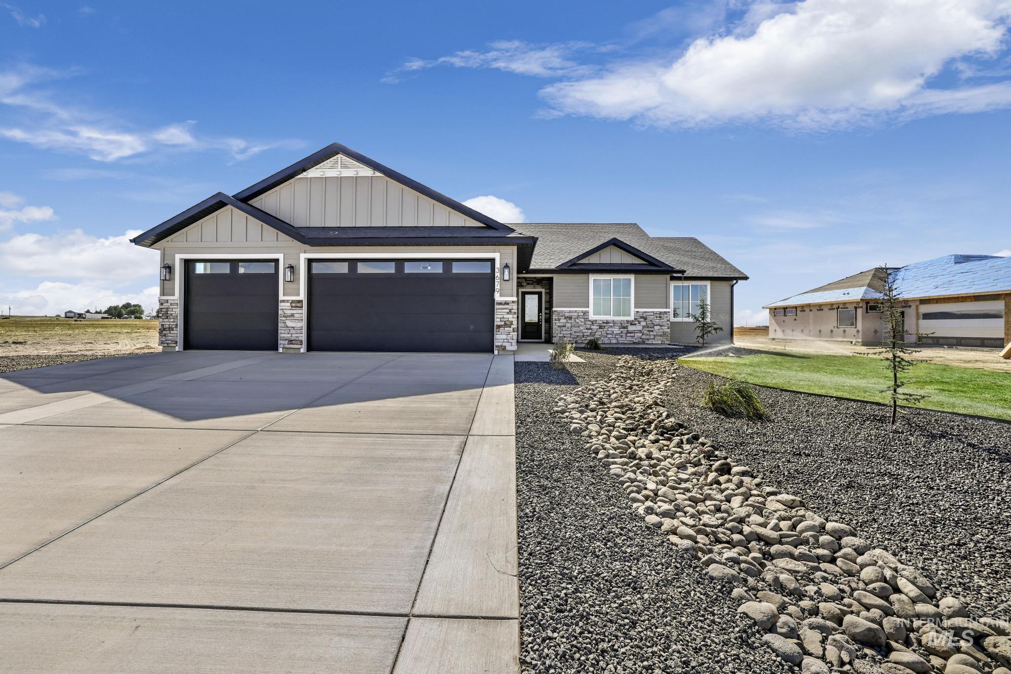 3679 E 3735 N, Kimberly, Idaho 83341, 4 Bedrooms, 2.5 Bathrooms, Residential For Sale, Price $629,900,MLS 98972673