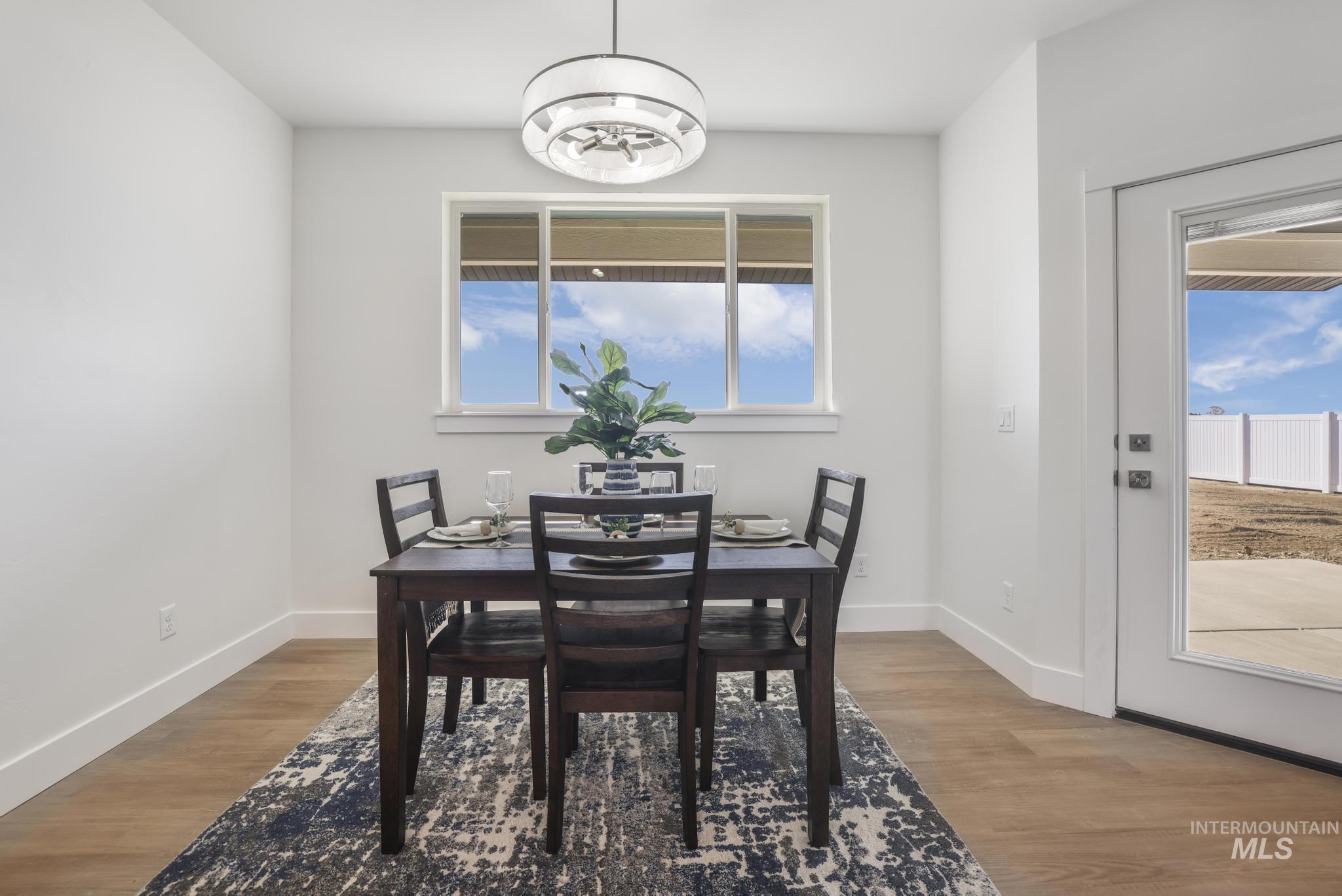 3679 E 3735 N, Kimberly, Idaho 83341, 4 Bedrooms, 2.5 Bathrooms, Residential For Sale, Price $629,900,MLS 98972673