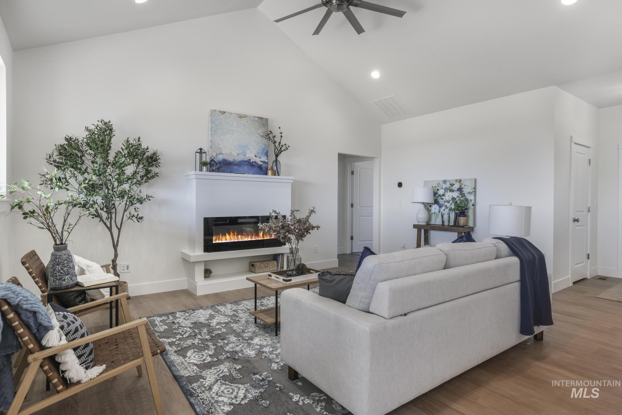 3679 E 3735 N, Kimberly, Idaho 83341, 4 Bedrooms, 2.5 Bathrooms, Residential For Sale, Price $629,900,MLS 98972673