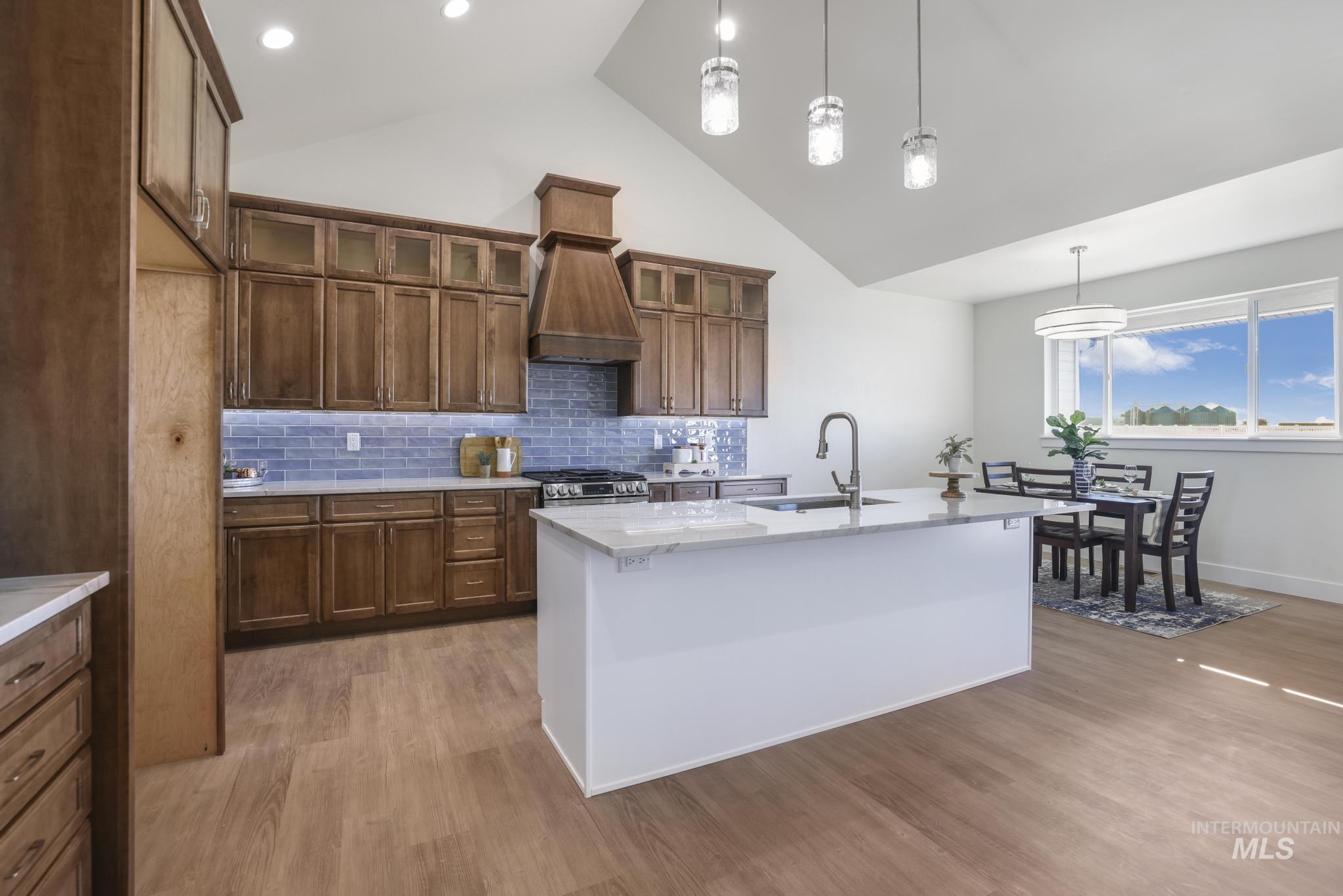 3679 E 3735 N, Kimberly, Idaho 83341, 4 Bedrooms, 2.5 Bathrooms, Residential For Sale, Price $629,900,MLS 98972673