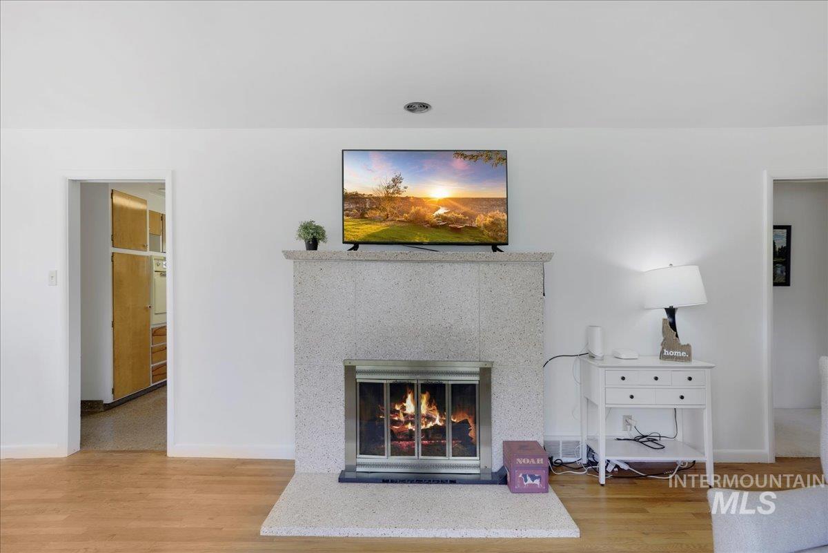 605 Monte Vista Dr, Twin Falls, Idaho 83301, 4 Bedrooms, 2.5 Bathrooms, Residential For Sale, Price $435,000,MLS 98972679