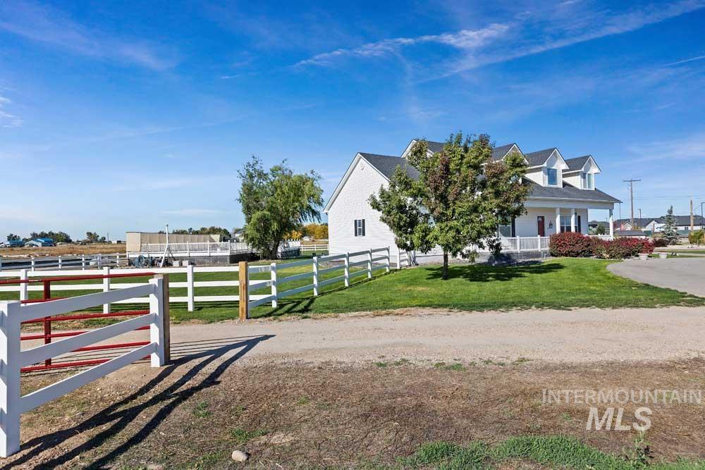 7165 S Linder Road, Meridian, Idaho 83642, 7 Bedrooms, 6 Bathrooms, Residential For Sale, Price $6,500,000, 98972680