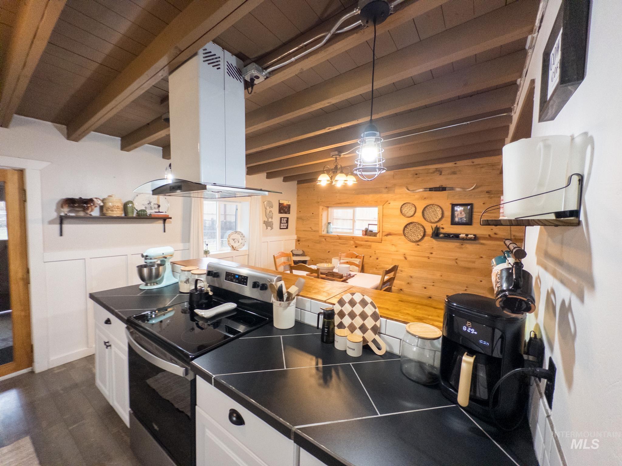 55 S Superior Street, Cambridge, Idaho 83610, 2 Bedrooms, 1 Bathroom, Residential For Sale, Price $250,000,MLS 98972684