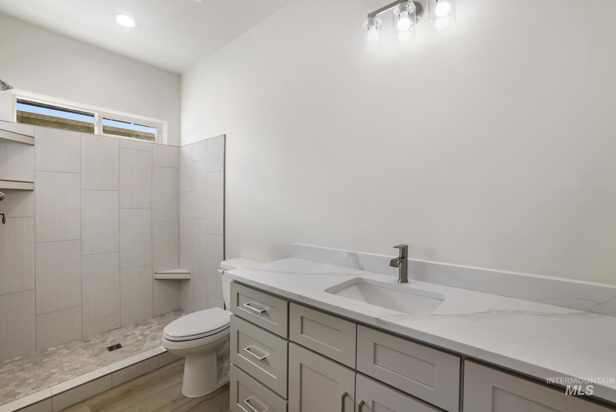 902 23rd Ave E, Jerome, Idaho 83338, 3 Bedrooms, 3 Bathrooms, Residential For Sale, Price $412,900,MLS 98972685