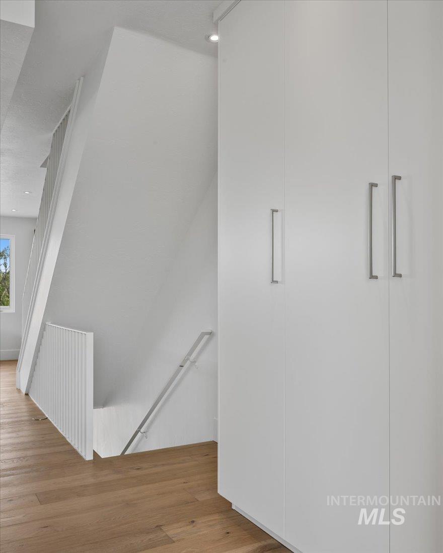 333 E Palapa Lane, Garden City, Idaho 83714, 3 Bedrooms, 3.5 Bathrooms, Residential For Sale, Price $859,900,MLS 98972686