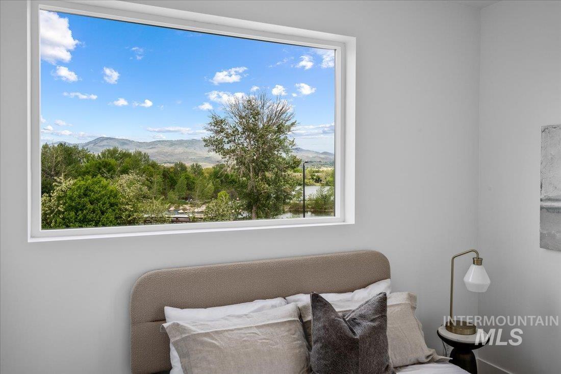 333 E Palapa Lane, Garden City, Idaho 83714, 3 Bedrooms, 3.5 Bathrooms, Residential For Sale, Price $859,900,MLS 98972686