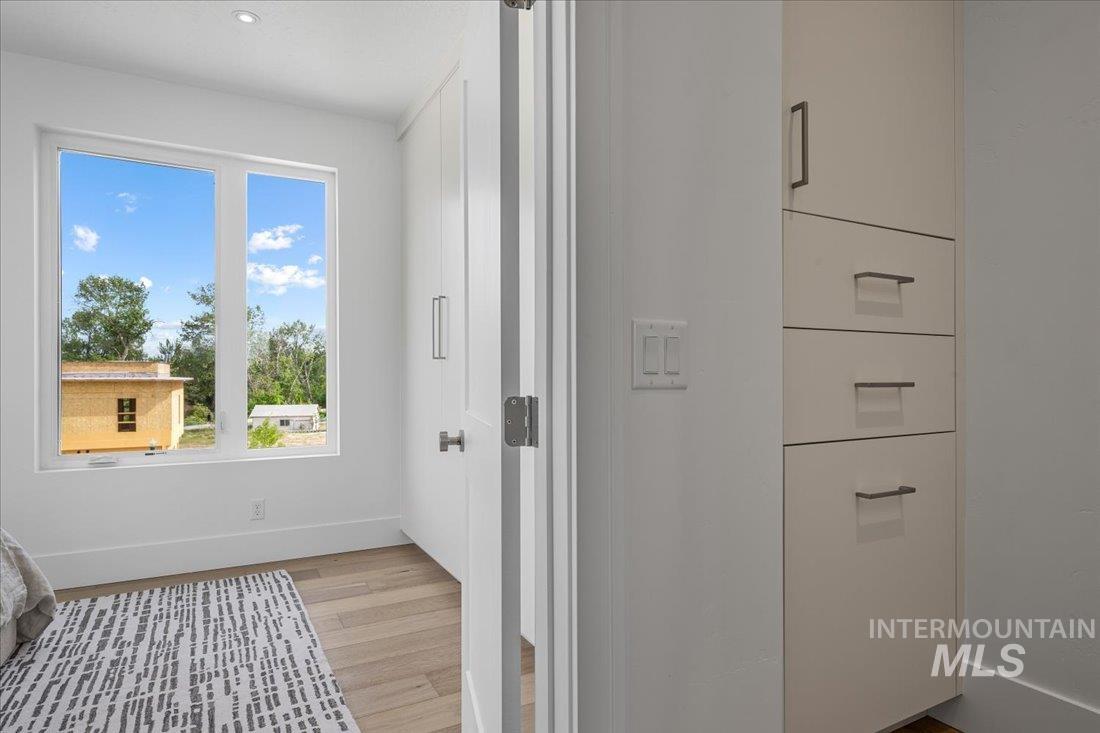 333 E Palapa Lane, Garden City, Idaho 83714, 3 Bedrooms, 3.5 Bathrooms, Residential For Sale, Price $859,900,MLS 98972686