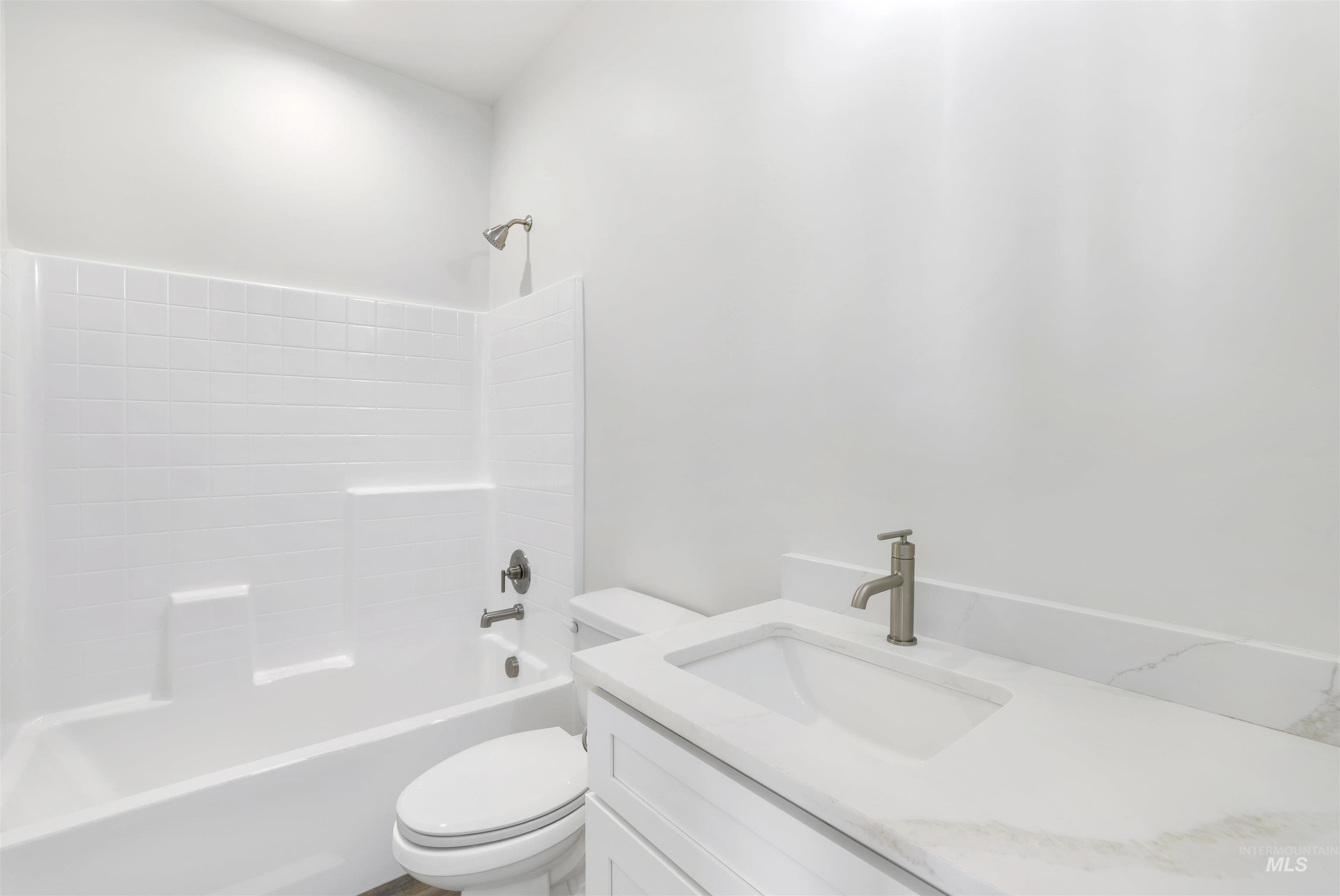 2018 Regan St, Jerome, Idaho 83338, 3 Bedrooms, 2 Bathrooms, Residential For Sale, Price $370,000,MLS 98972687