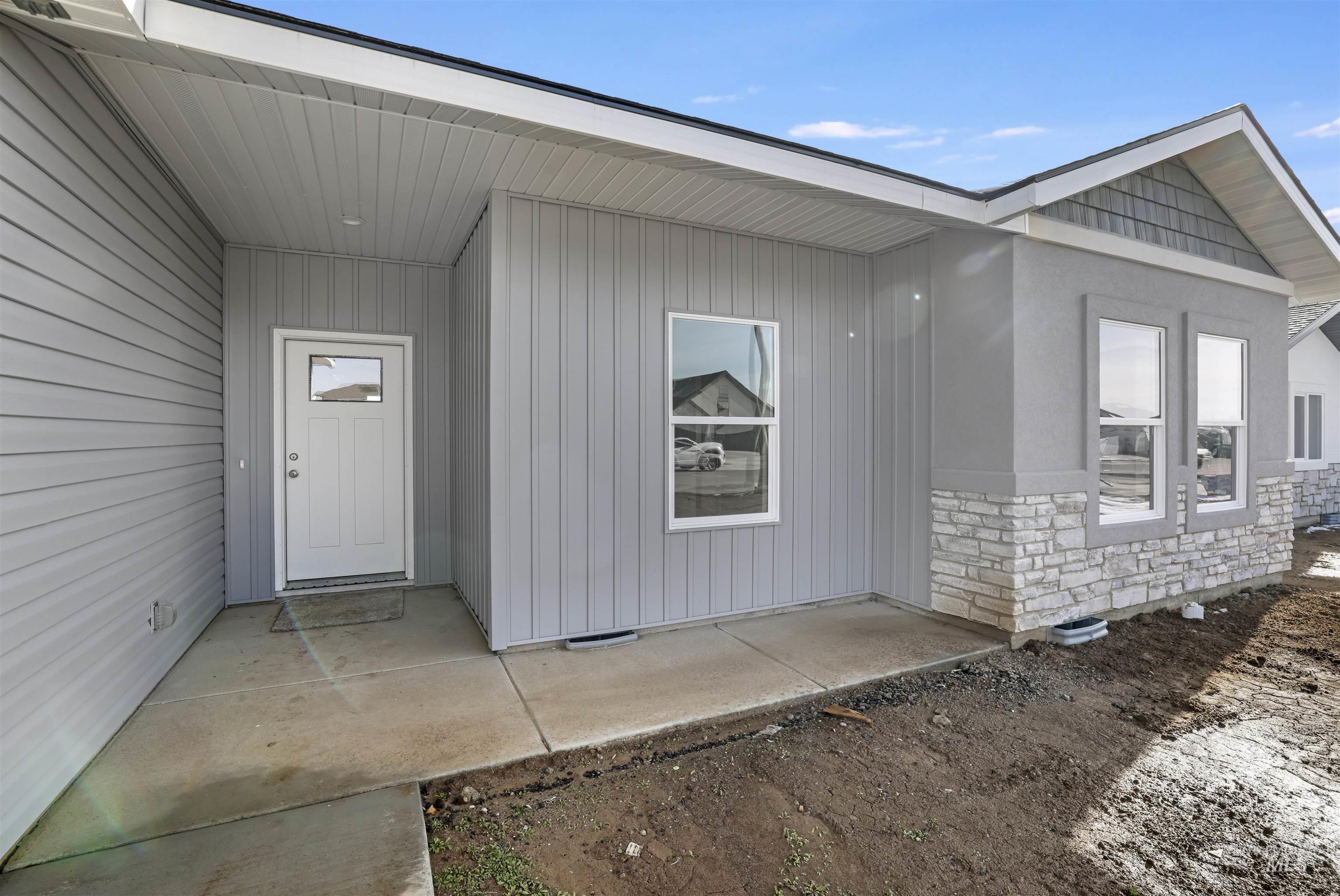 2018 Regan St, Jerome, Idaho 83338, 3 Bedrooms, 2 Bathrooms, Residential For Sale, Price $370,000,MLS 98972687